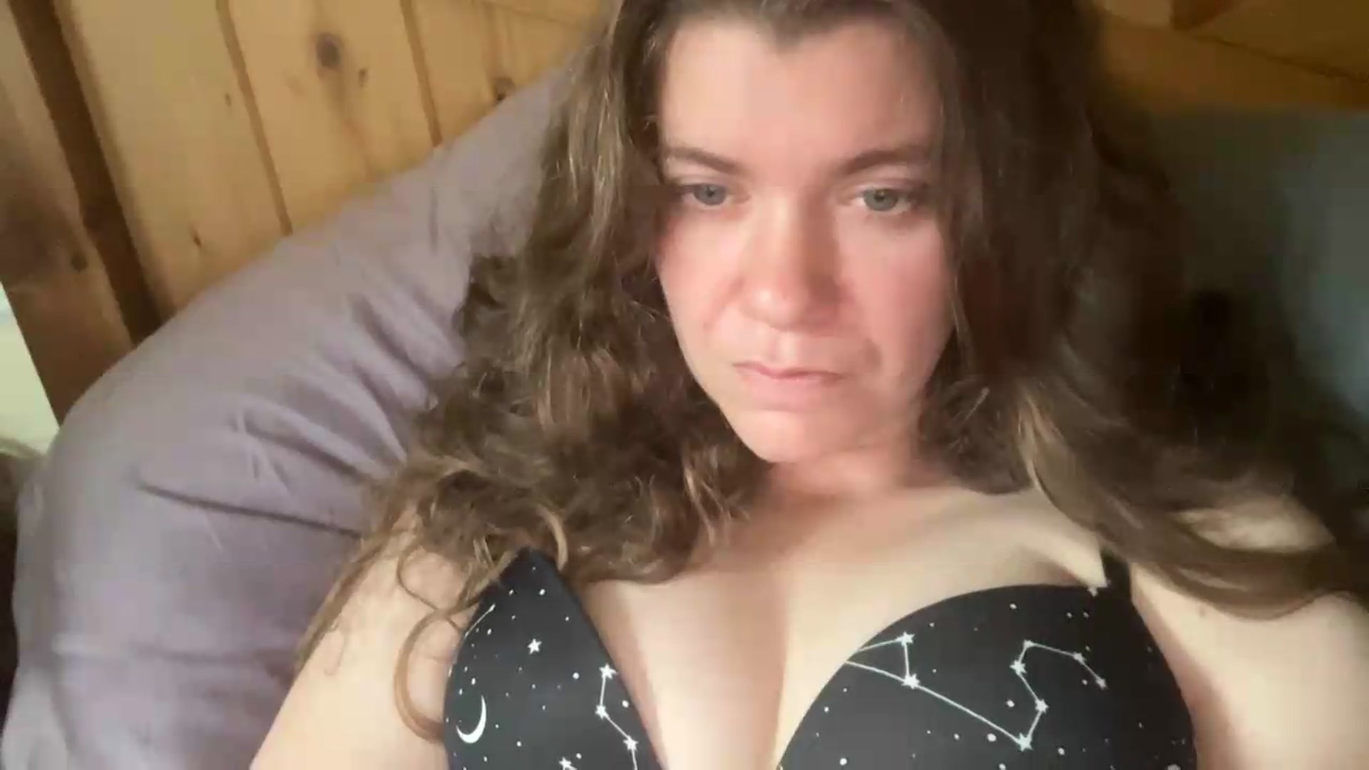Gallery image thumbnail from Trixiegirl3's myfreecams stream on, 08/04/2026, 18:14 image 19 of 20