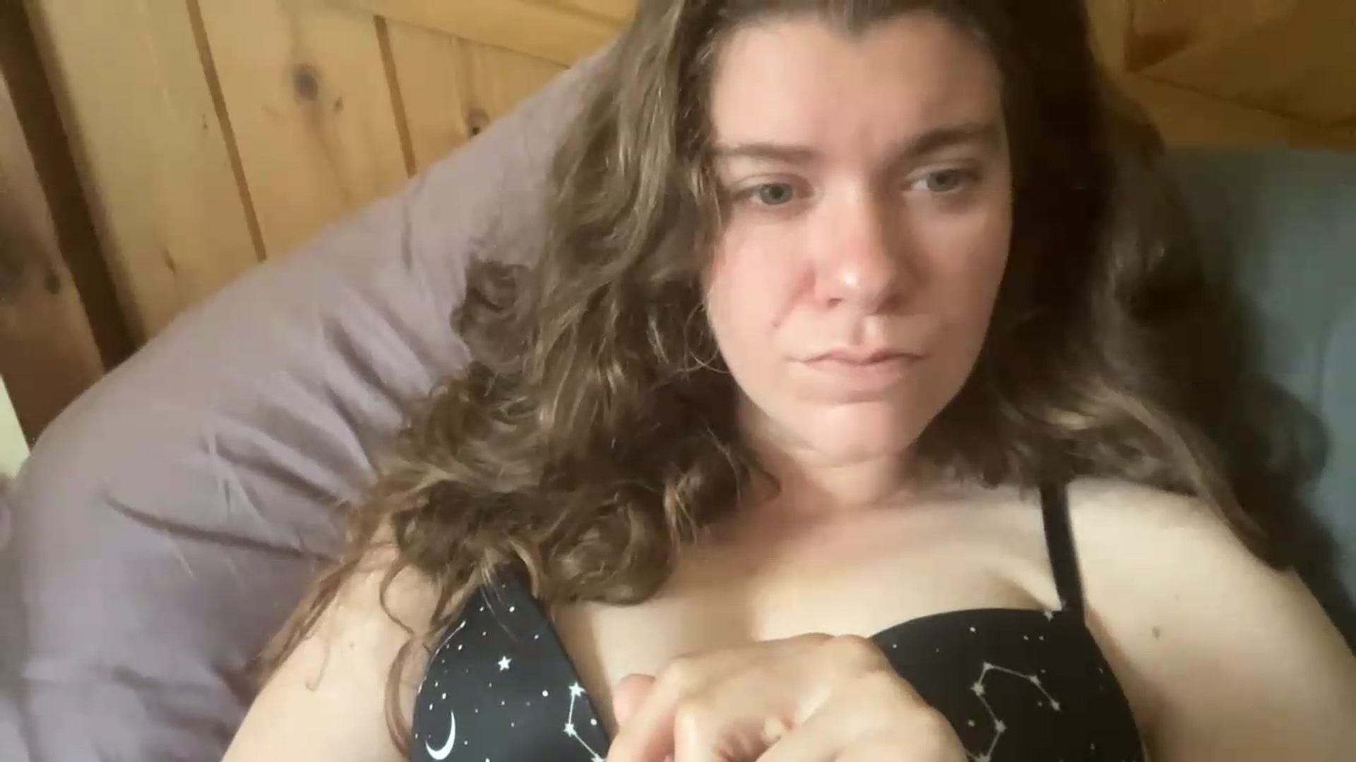 Gallery image thumbnail from Trixiegirl3's myfreecams stream on, 08/04/2026, 18:14 image 6 of 20