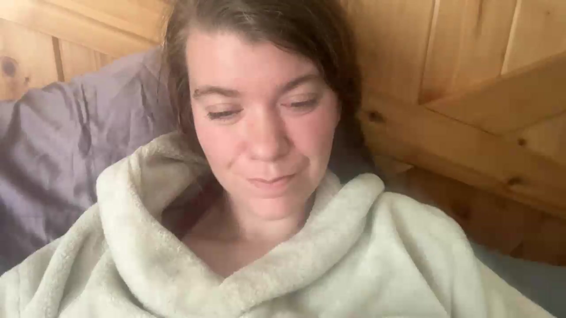 Gallery image thumbnail from Trixiegirl3's myfreecams stream on, 08/07/2026, 21:38 image 17 of 20