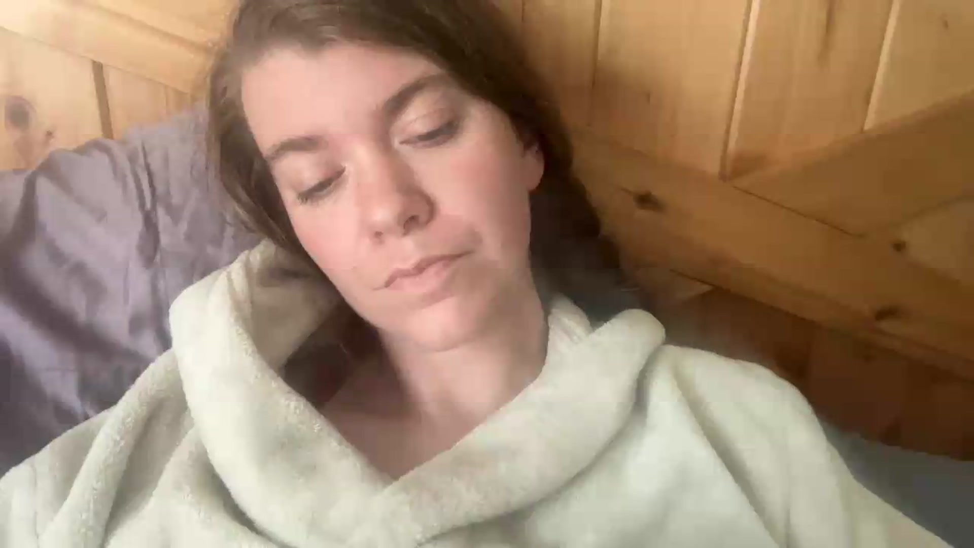 Gallery image thumbnail from Trixiegirl3's myfreecams stream on, 08/07/2026, 21:38 image 14 of 20