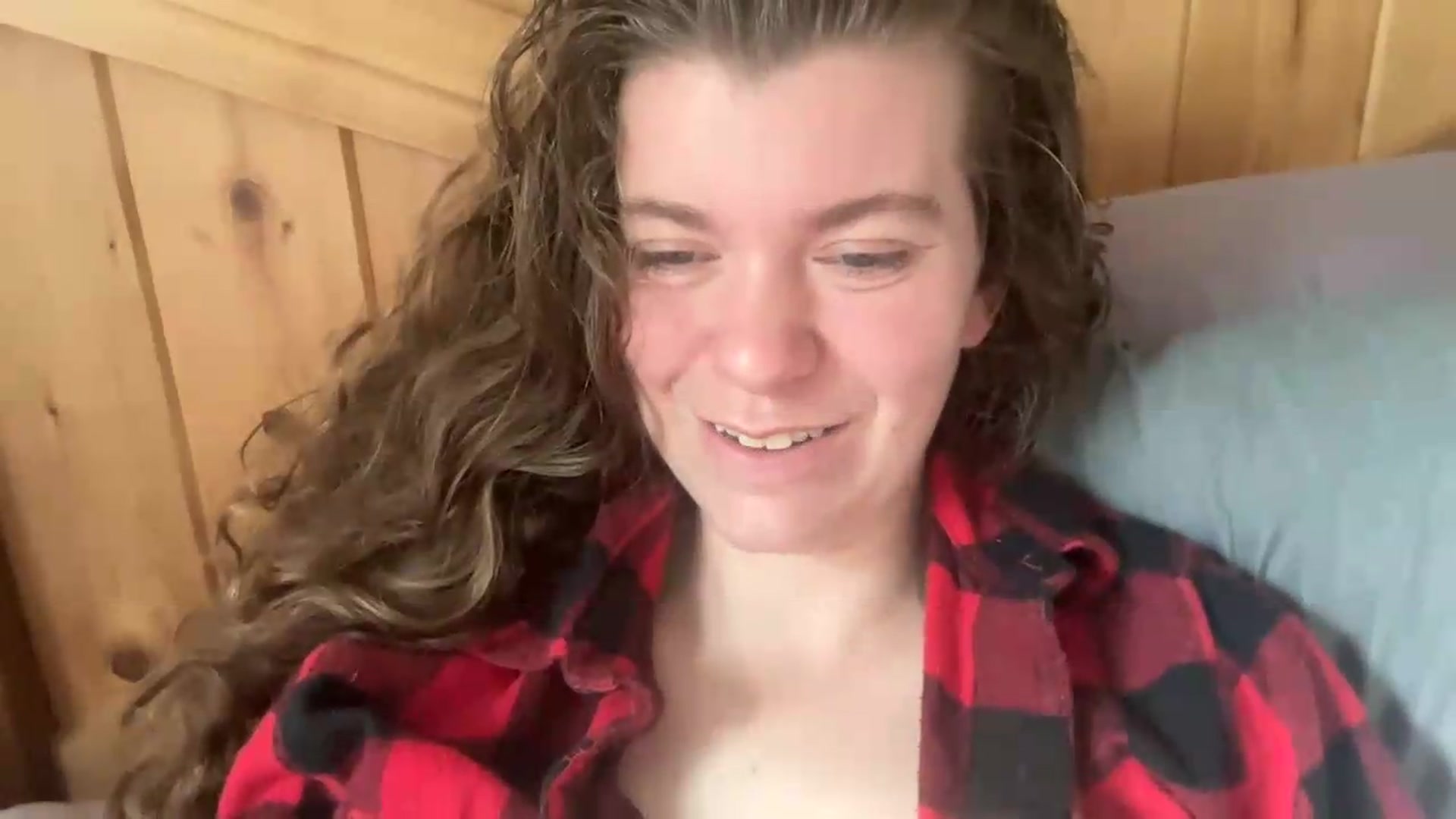 Gallery image thumbnail from Trixiegirl3's myfreecams stream on, 08/14/2026, 18:17 image 7 of 20