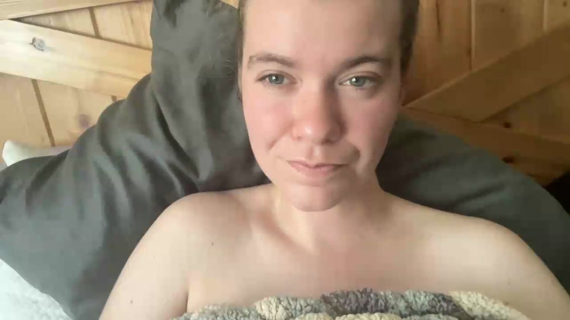 Gallery image thumbnail from Trixiegirl3's myfreecams stream on, 08/14/2026, 22:56 image 20 of 20