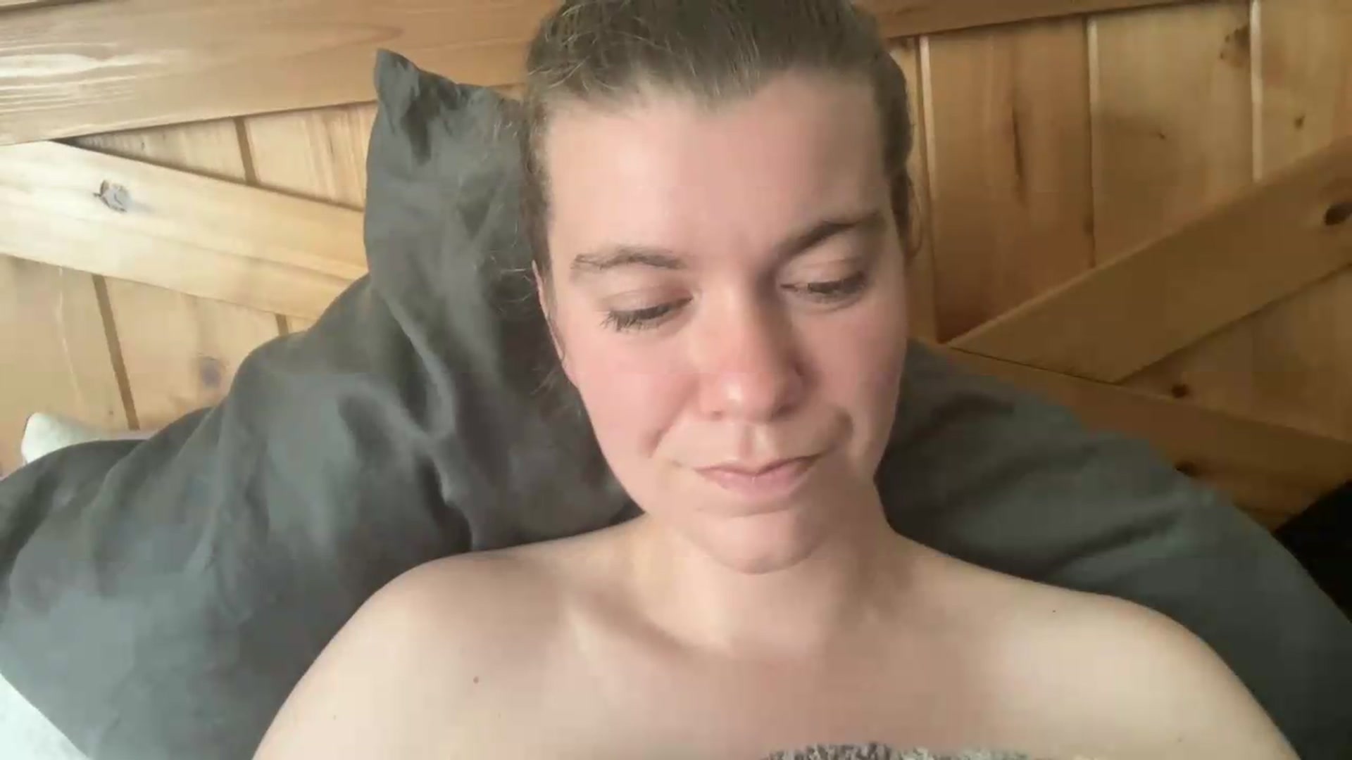 Gallery image thumbnail from Trixiegirl3's myfreecams stream on, 08/14/2026, 22:56 image 9 of 20