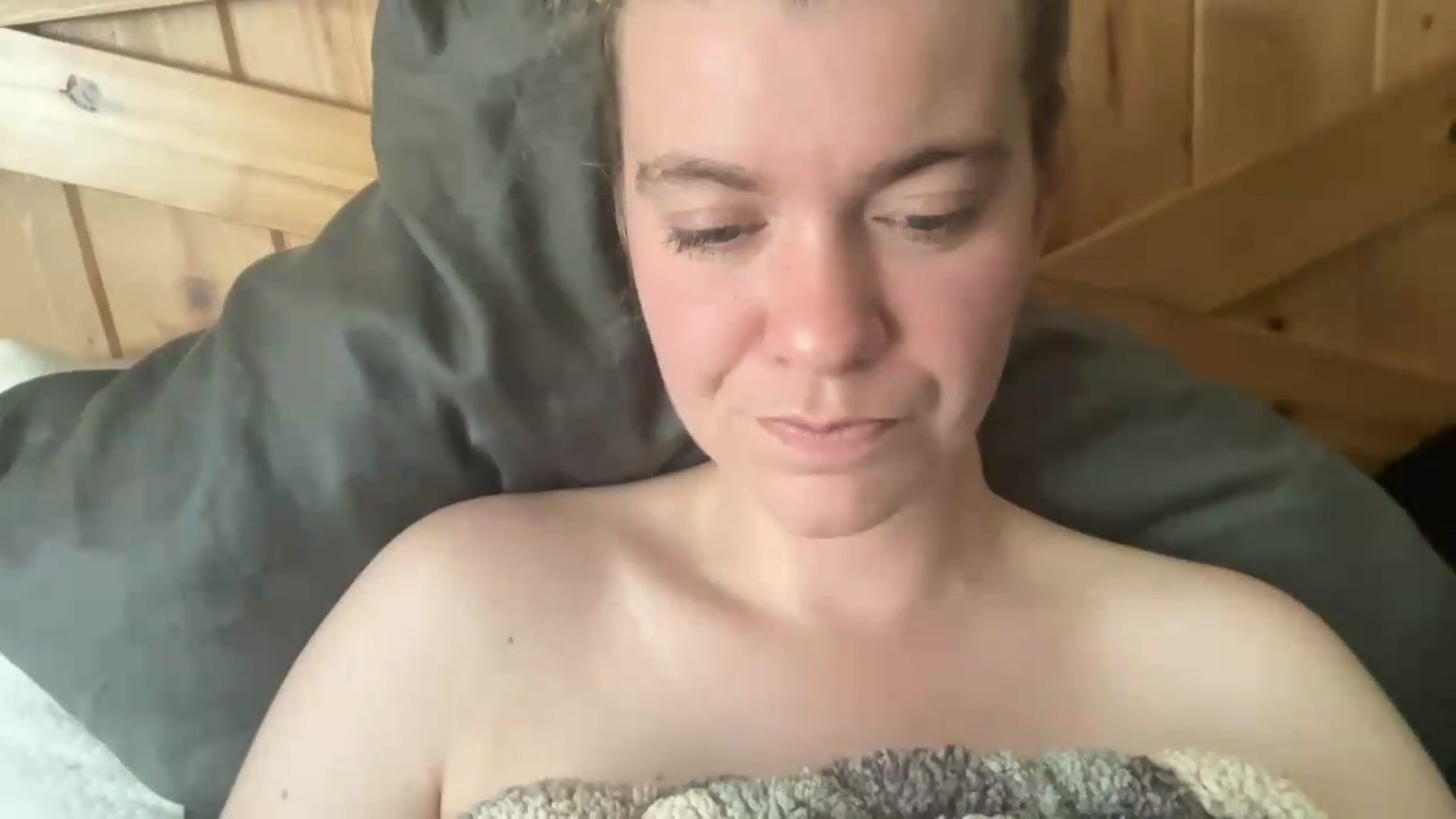 Gallery image thumbnail from Trixiegirl3's myfreecams stream on, 08/14/2026, 22:56 image 11 of 20
