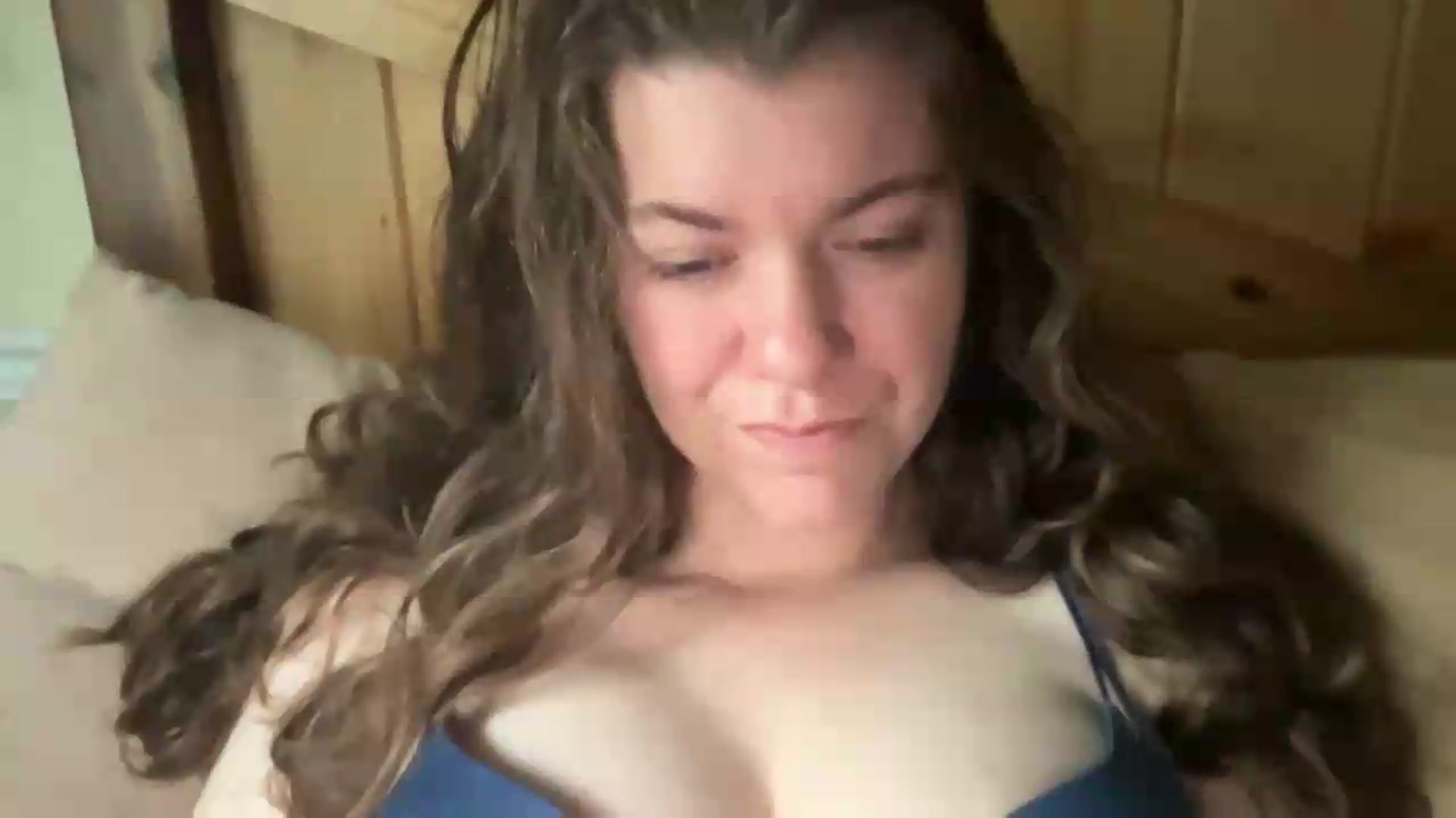 Gallery image thumbnail from Trixiegirl3's myfreecams stream on, 08/18/2026, 18:09 image 18 of 20