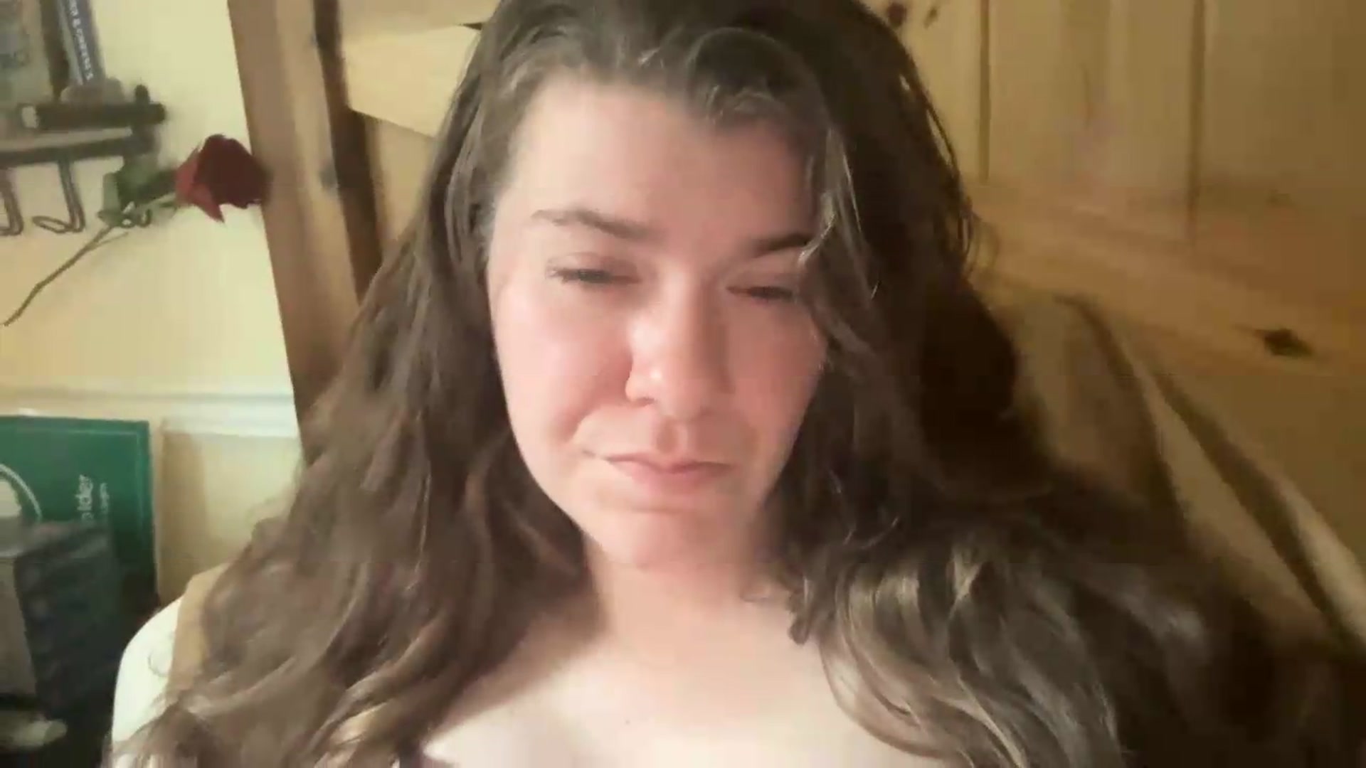 Gallery image thumbnail from Trixiegirl3's myfreecams stream on, 08/19/2026, 19:29 image 13 of 20