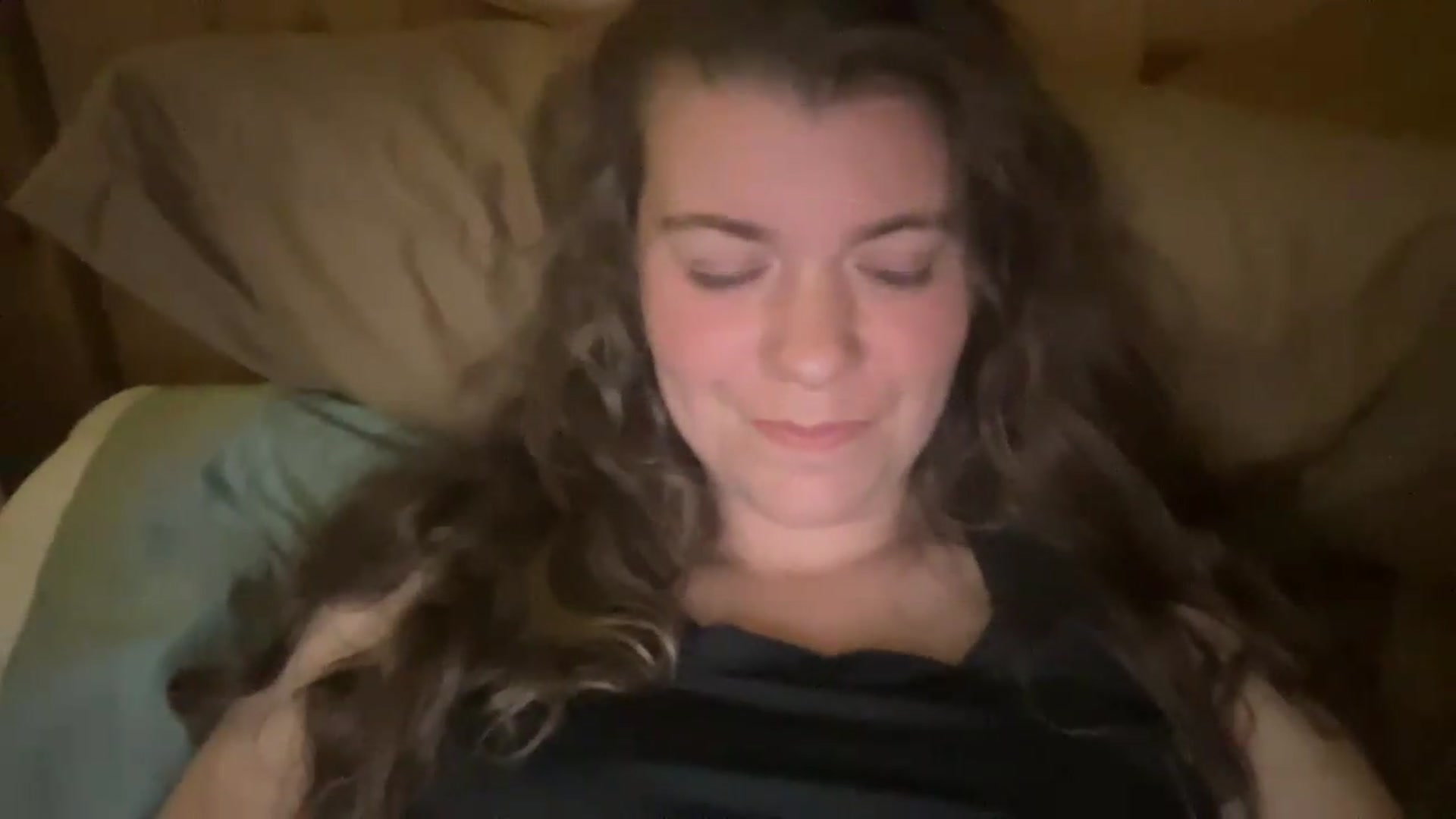 Gallery image thumbnail from Trixiegirl3's myfreecams stream on, 08/24/2026, 03:19 image 19 of 20