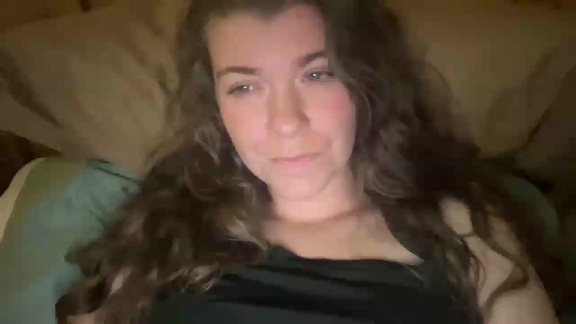 Gallery image thumbnail from Trixiegirl3's myfreecams stream on, 08/24/2026, 03:19 image 4 of 20