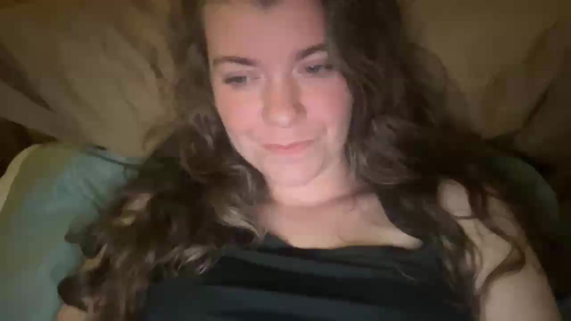 Gallery image thumbnail from Trixiegirl3's myfreecams stream on, 08/24/2026, 03:19 image 11 of 20