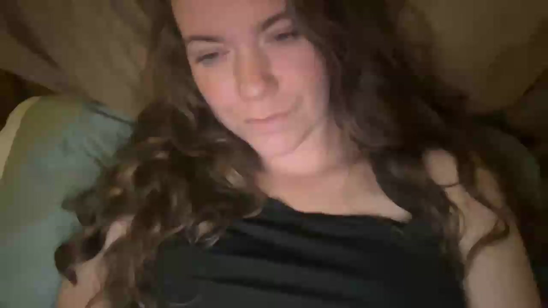 Gallery image thumbnail from Trixiegirl3's myfreecams stream on, 08/24/2026, 03:19 image 1 of 20
