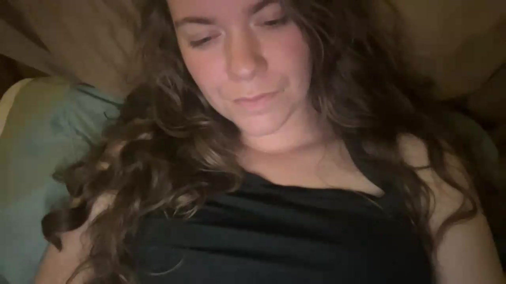 Gallery image thumbnail from Trixiegirl3's myfreecams stream on, 08/24/2026, 03:19 image 2 of 20