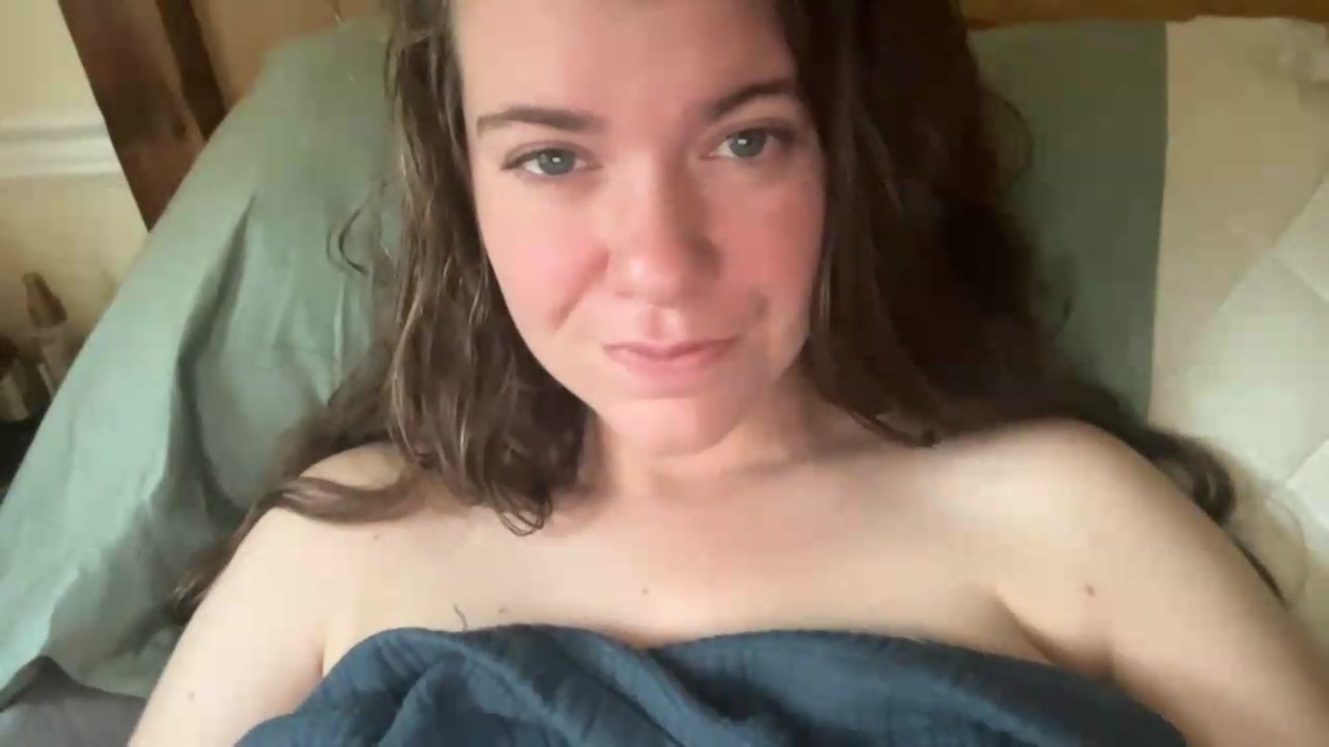 Gallery image thumbnail from Trixiegirl3's myfreecams stream on, 08/25/2026, 16:55 image 14 of 20
