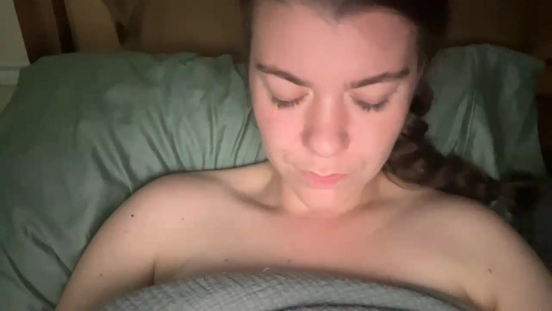 Gallery image thumbnail from Trixiegirl3's myfreecams stream on, 08/28/2026, 24:19 image 2 of 20