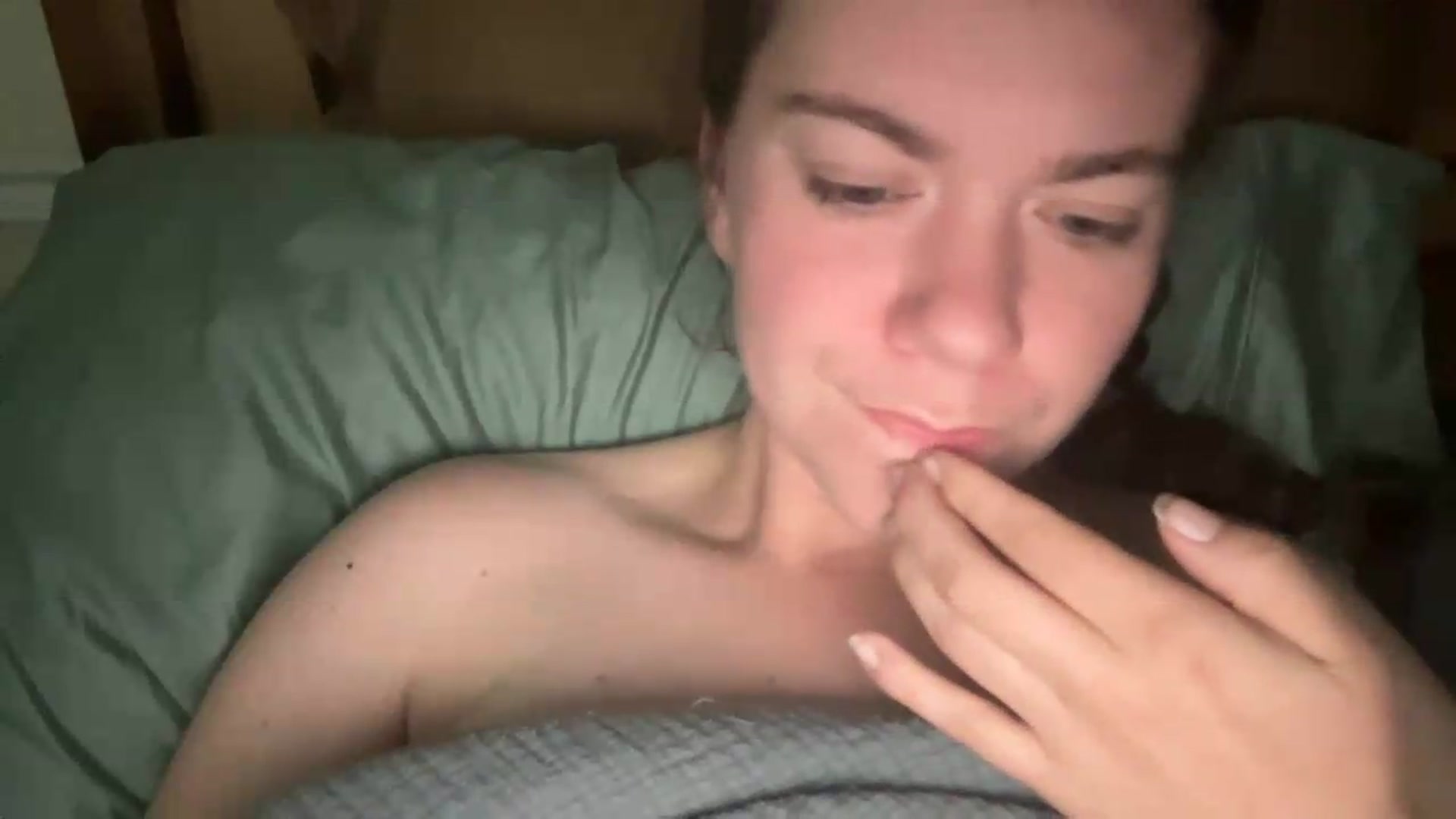 Gallery image thumbnail from Trixiegirl3's myfreecams stream on, 08/28/2026, 24:19 image 3 of 20