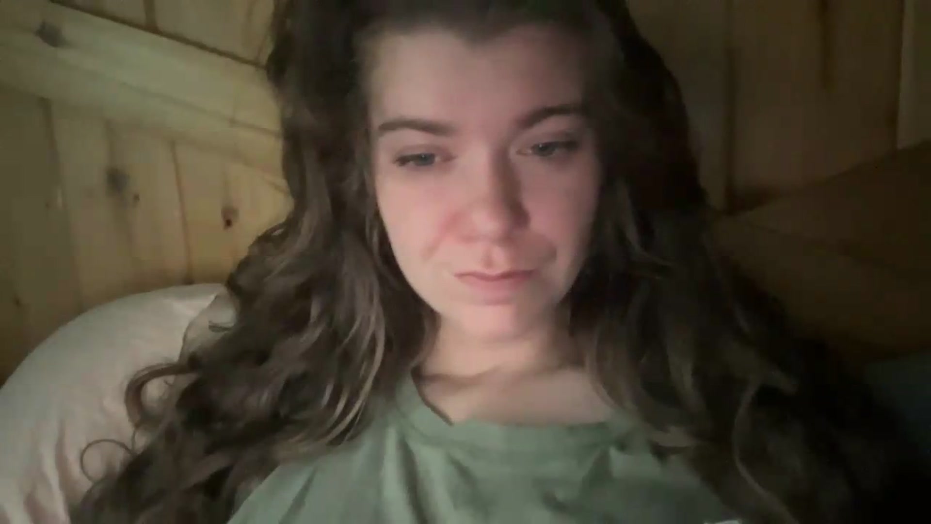 Gallery image thumbnail from Trixiegirl3's myfreecams stream on, 08/28/2026, 17:17 image 12 of 20
