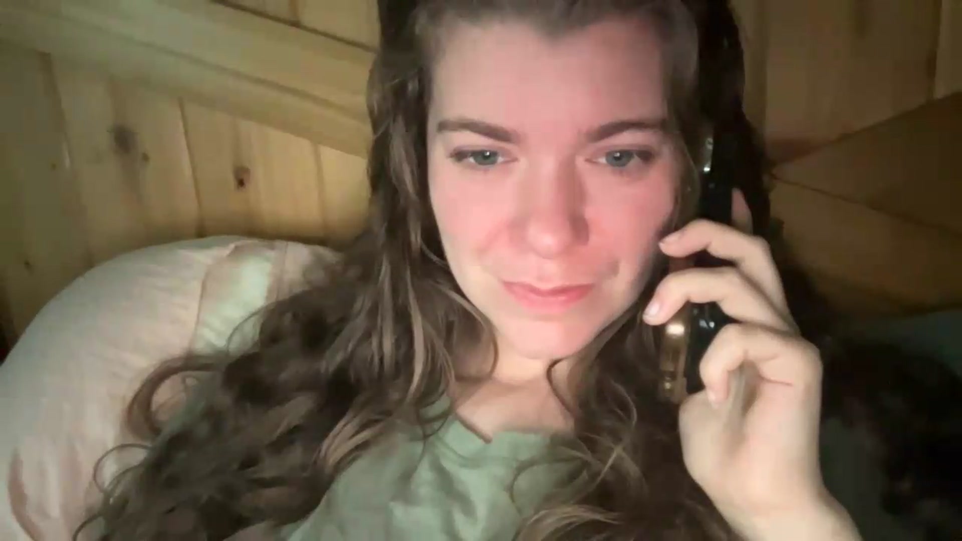 Gallery image thumbnail from Trixiegirl3's myfreecams stream on, 08/28/2026, 17:17 image 18 of 20