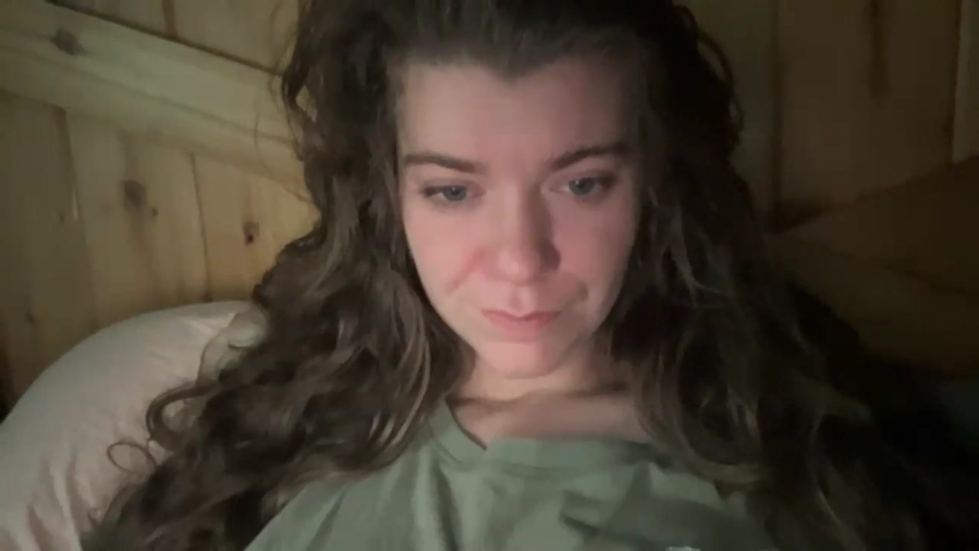 Gallery image thumbnail from Trixiegirl3's myfreecams stream on, 08/28/2026, 17:17 image 9 of 20