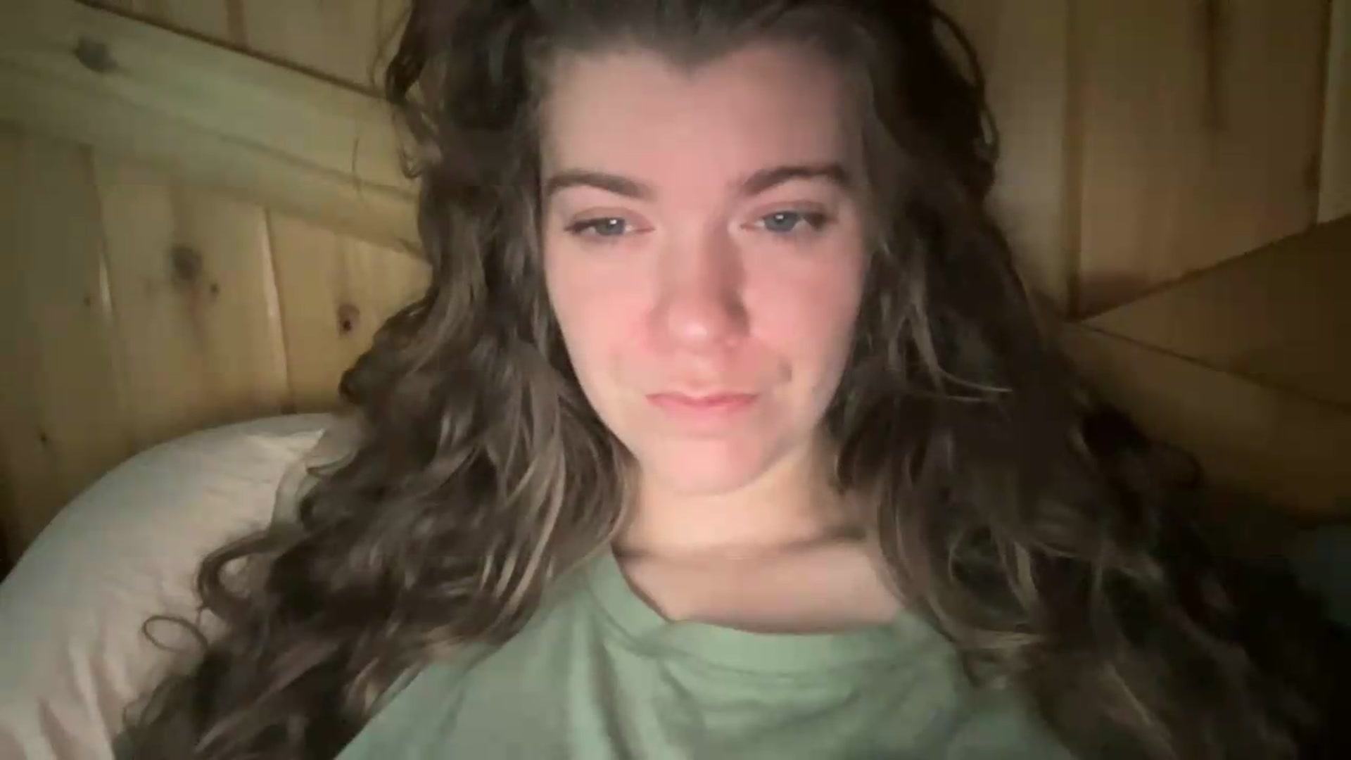 Gallery image thumbnail from Trixiegirl3's myfreecams stream on, 08/28/2026, 17:17 image 8 of 20