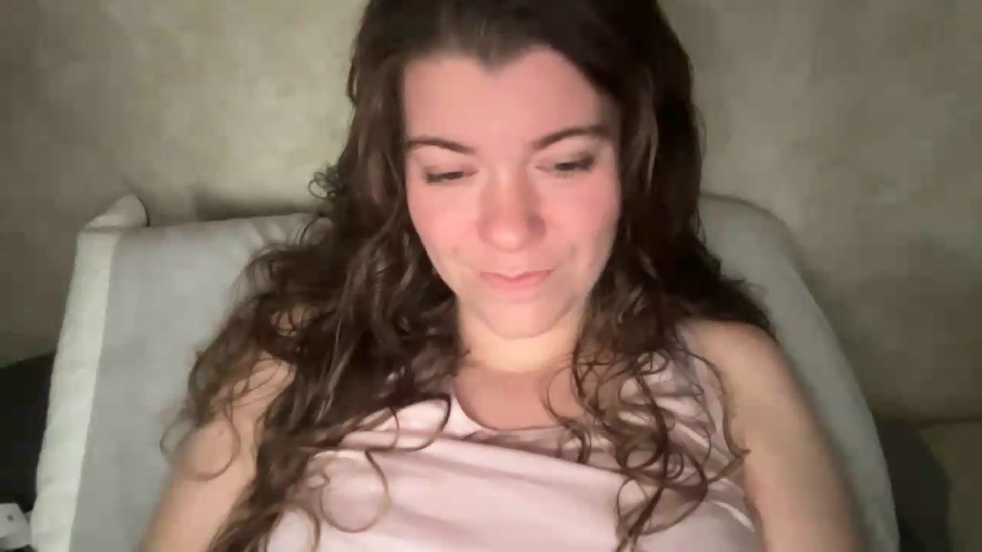 Gallery image thumbnail from Trixiegirl3's myfreecams stream on, 08/29/2026, 20:08 image 12 of 20