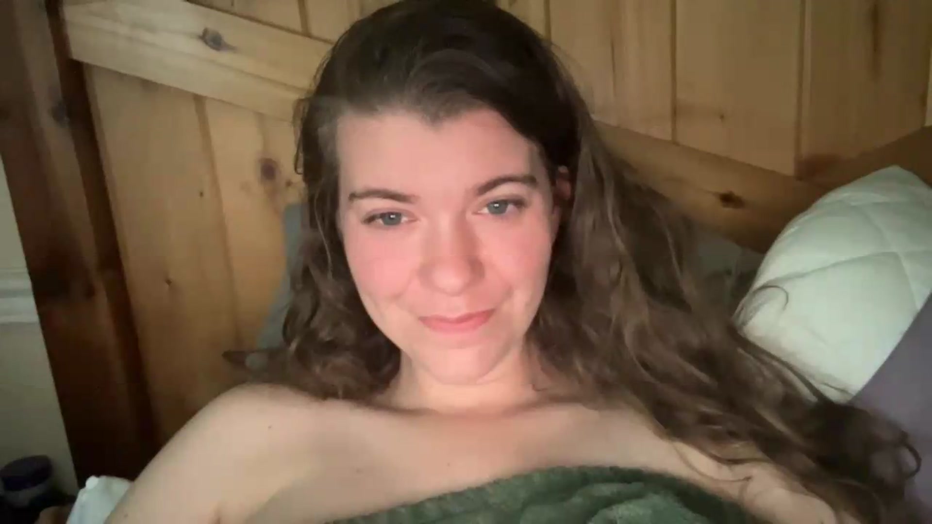Gallery image thumbnail from Trixiegirl3's myfreecams stream on, 09/04/2026, 01:01 image 14 of 20