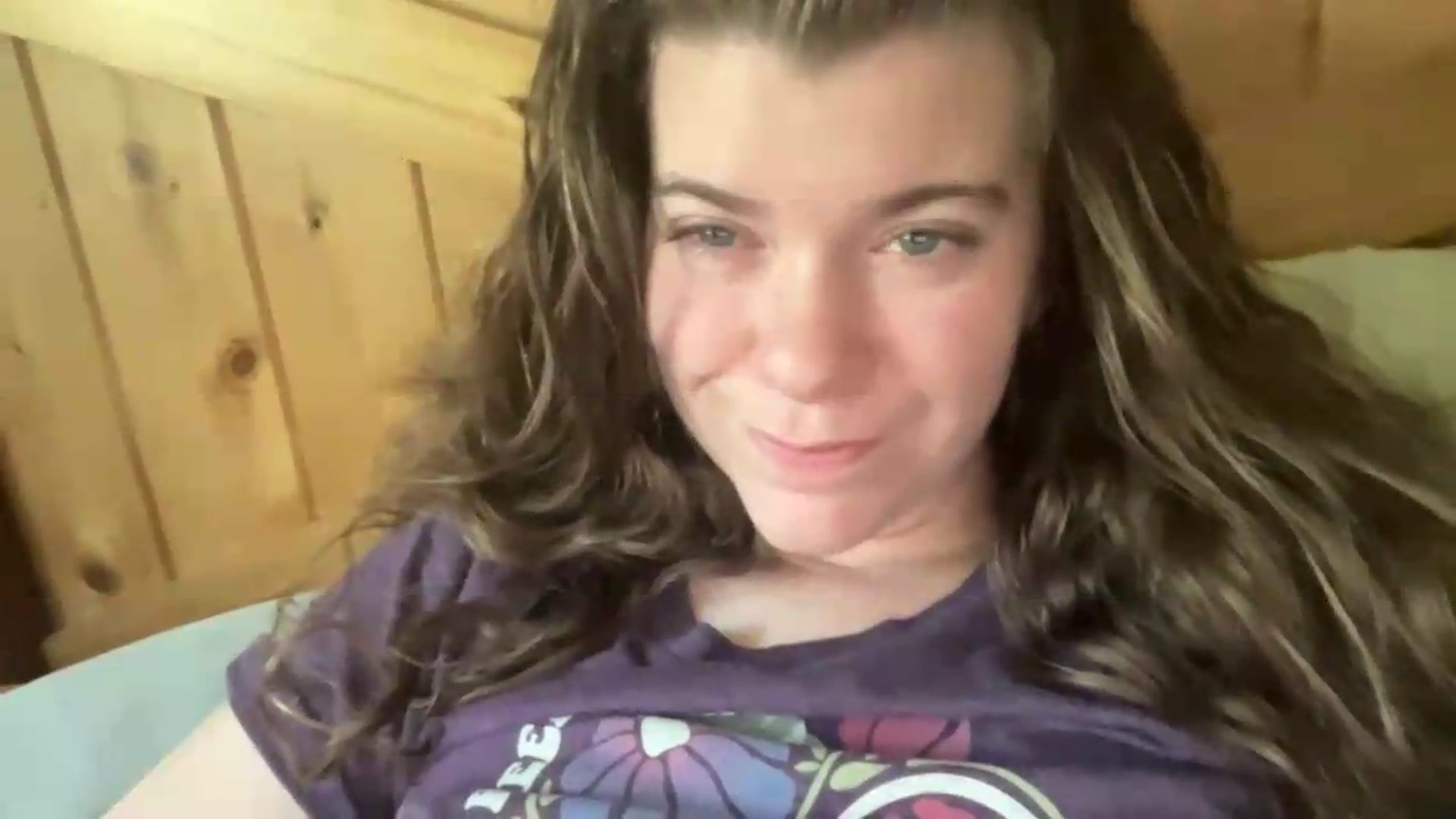 Gallery image thumbnail from Trixiegirl3's myfreecams stream on, 09/06/2026, 24:29 image 10 of 20