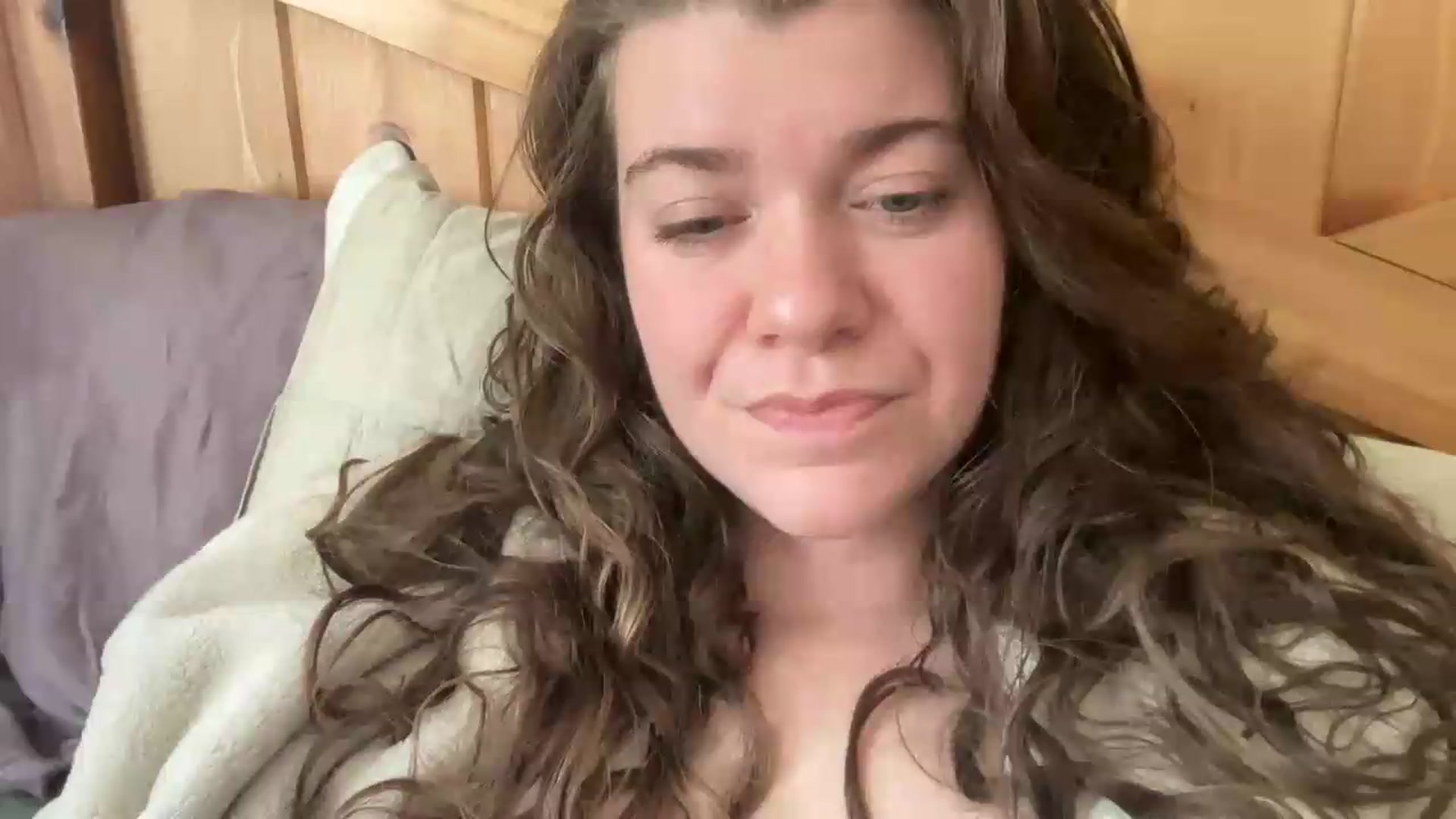 Gallery image thumbnail from Trixiegirl3's myfreecams stream on, 09/11/2026, 20:35 image 14 of 20
