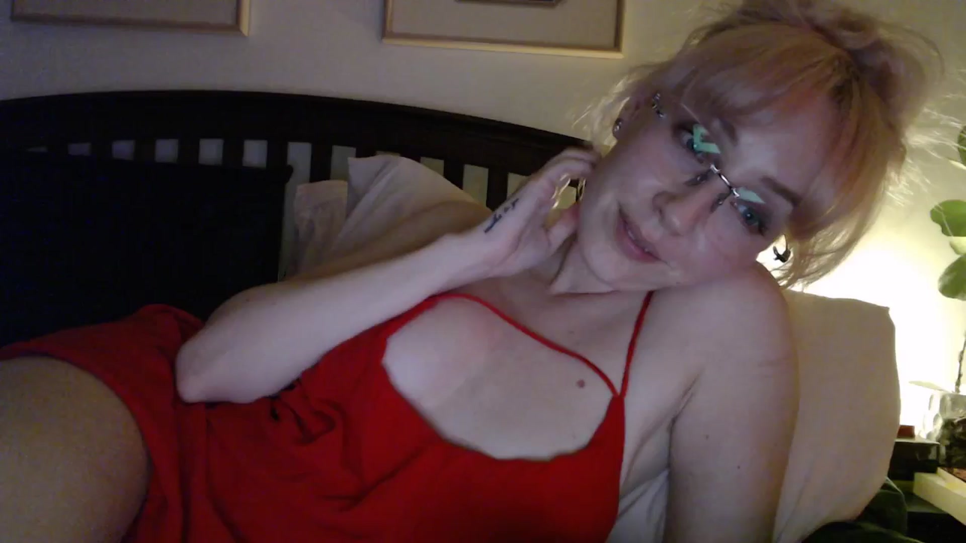 Gallery image thumbnail from TrojiesHoney's myfreecams stream on, 03/11/2026, 04:45 image 12 of 20