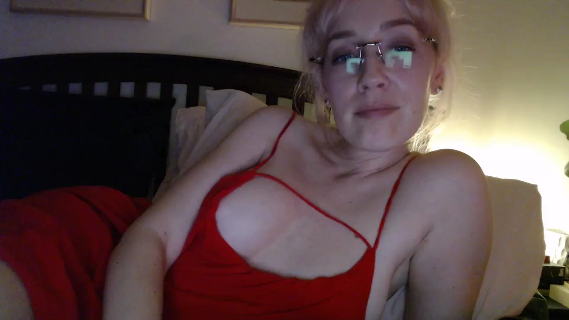 Gallery image thumbnail from TrojiesHoney's myfreecams stream on, 03/11/2026, 04:45 image 1 of 20