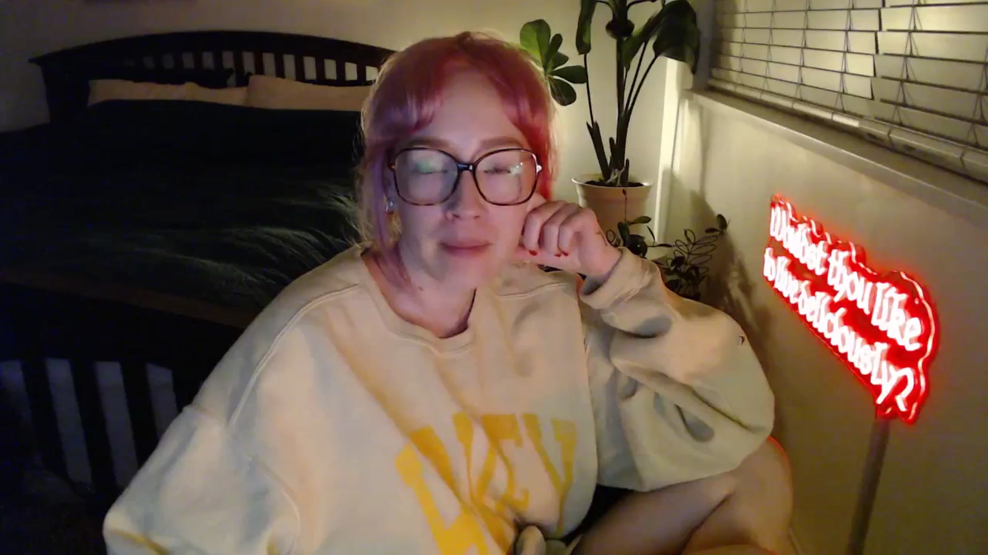 Gallery image thumbnail from TrojiesHoney's myfreecams stream on, 03/14/2026, 04:47 image 18 of 20