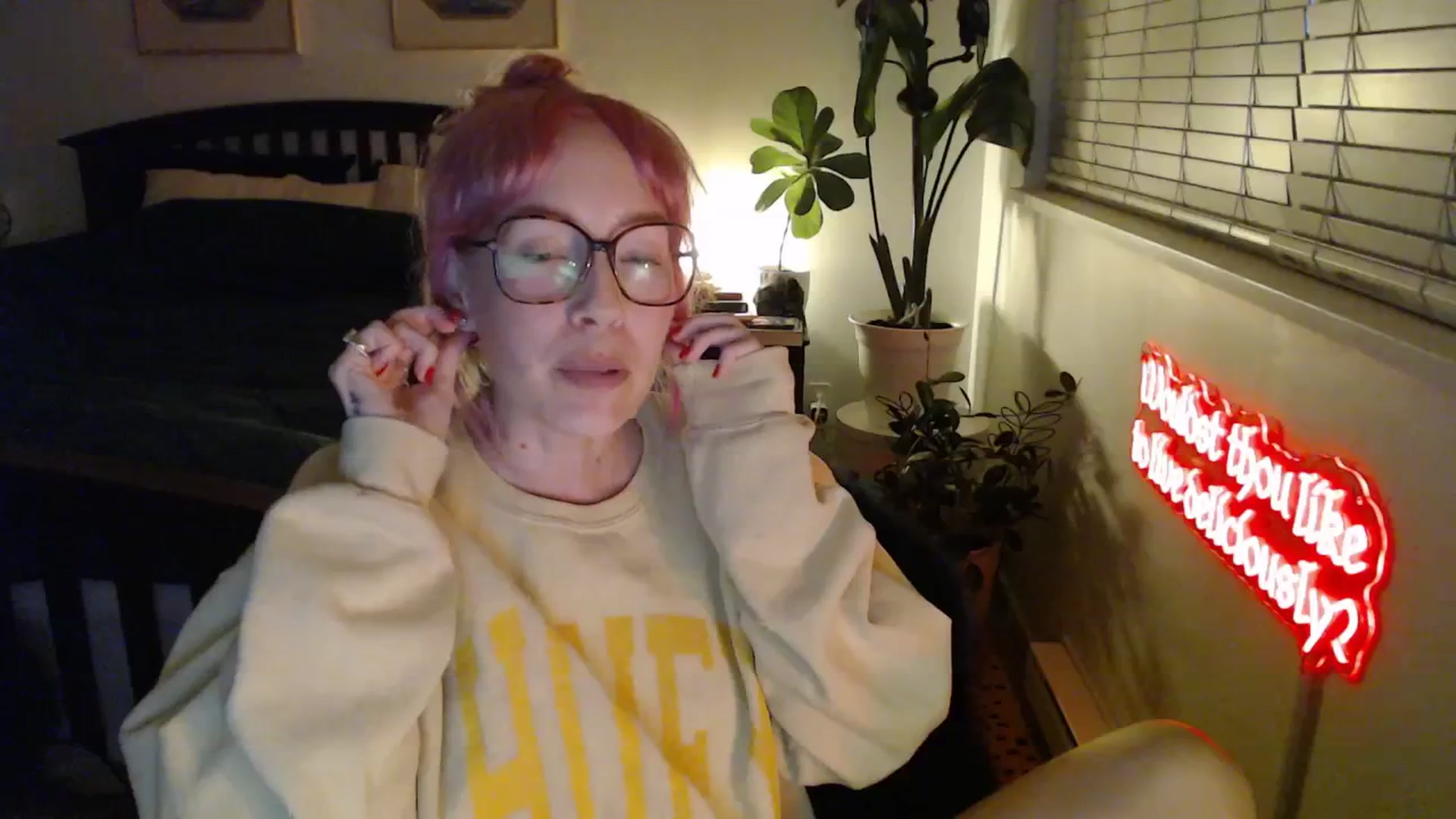 Gallery image thumbnail from TrojiesHoney's myfreecams stream on, 03/14/2026, 04:47 image 2 of 20