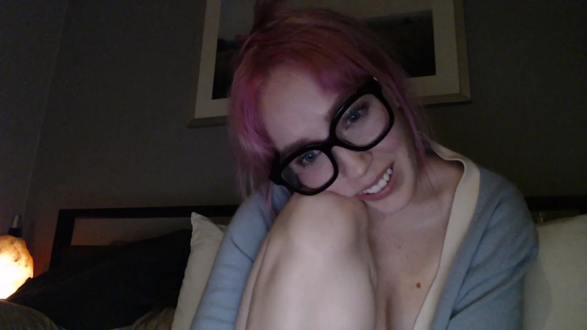 Gallery image thumbnail from TrojiesHoney's myfreecams stream on, 03/17/2026, 03:01 image 7 of 20