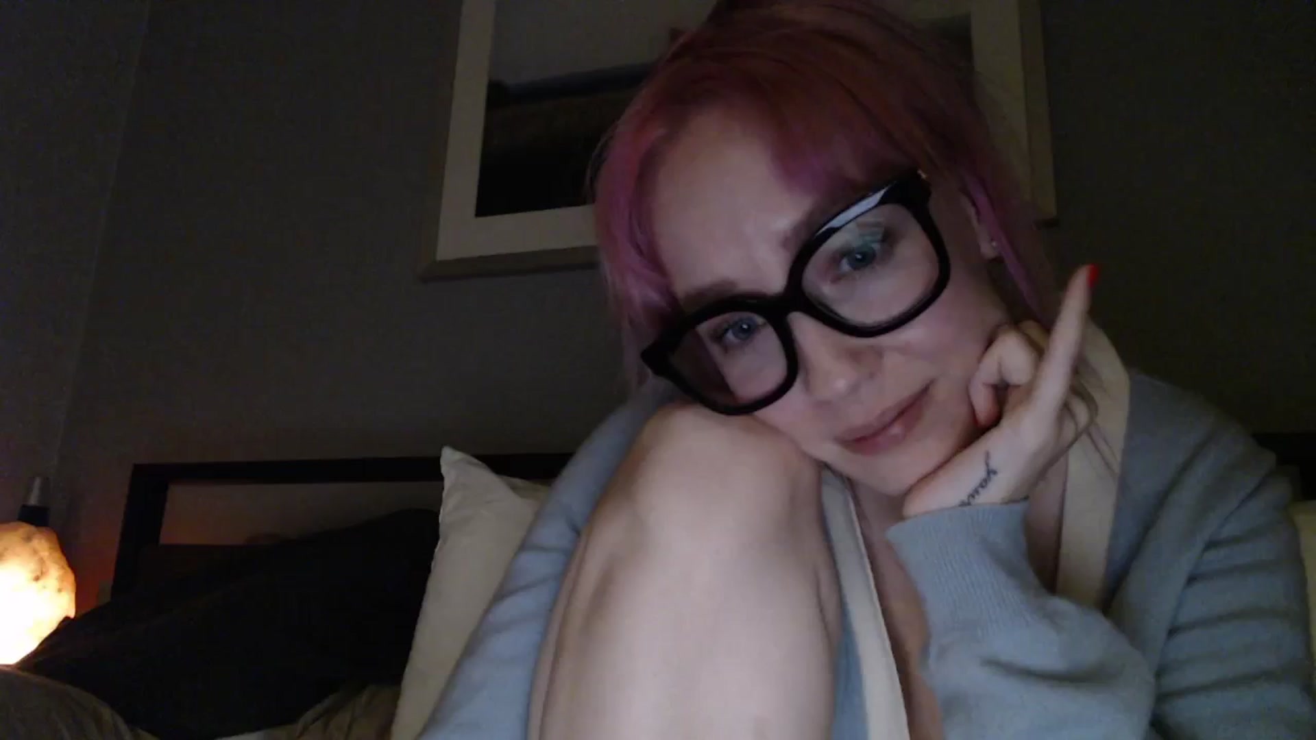Gallery image thumbnail from TrojiesHoney's myfreecams stream on, 03/17/2026, 03:01 image 9 of 20