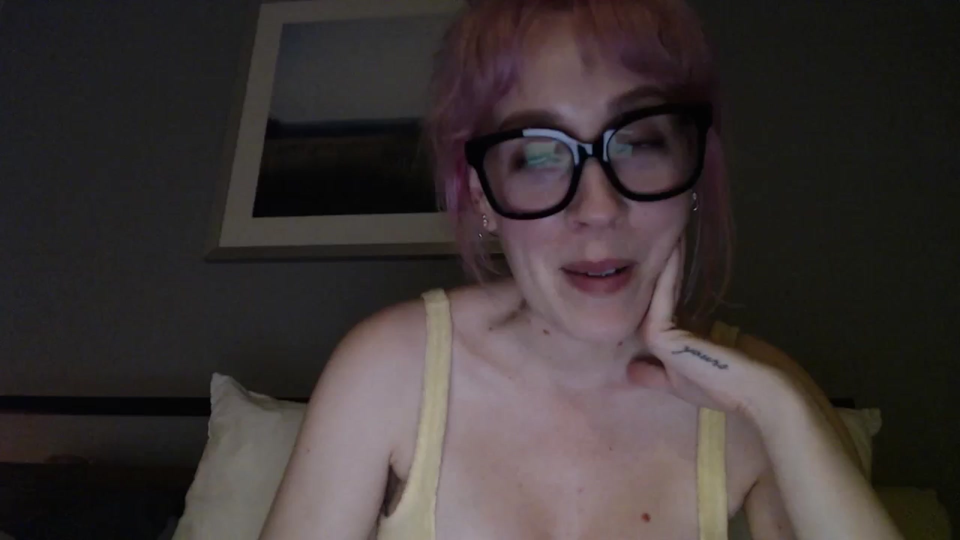 Gallery image thumbnail from TrojiesHoney's myfreecams stream on, 03/19/2026, 01:49 image 4 of 20