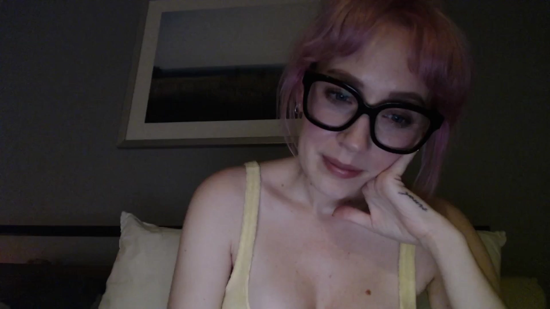 Gallery image thumbnail from TrojiesHoney's myfreecams stream on, 03/19/2026, 01:49 image 6 of 20
