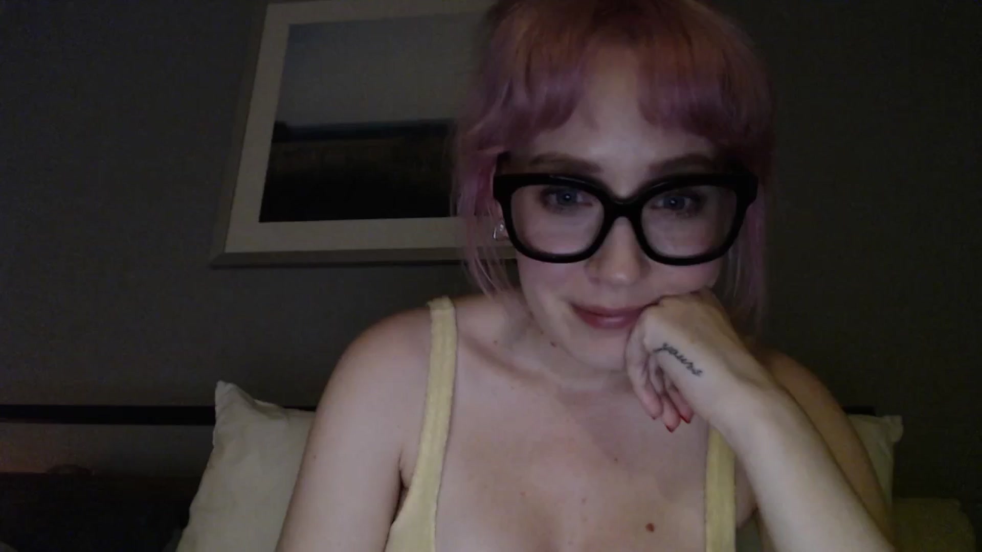Gallery image thumbnail from TrojiesHoney's myfreecams stream on, 03/19/2026, 01:49 image 7 of 20
