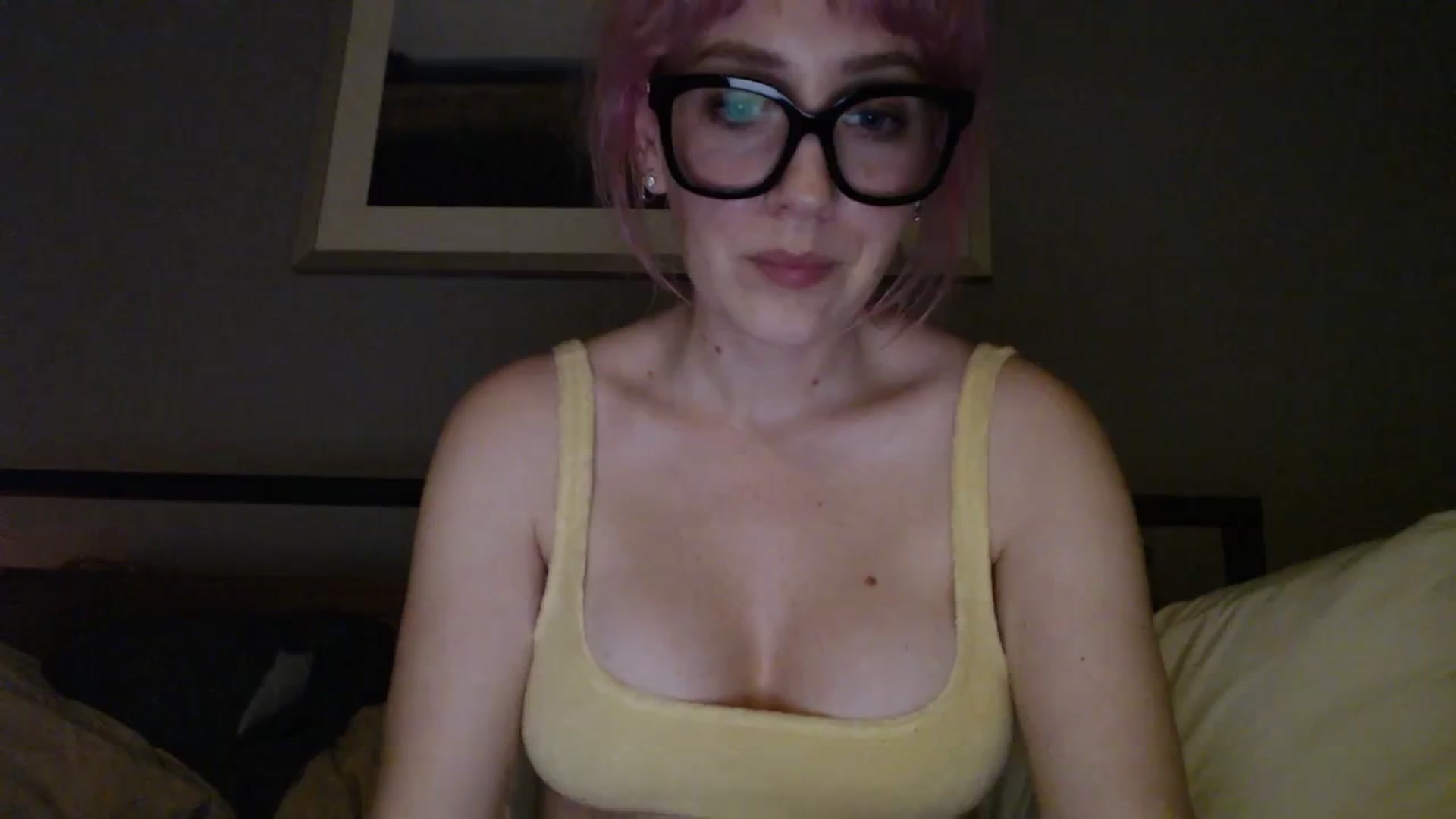 Gallery image thumbnail from TrojiesHoney's myfreecams stream on, 03/19/2026, 03:03 image 12 of 20