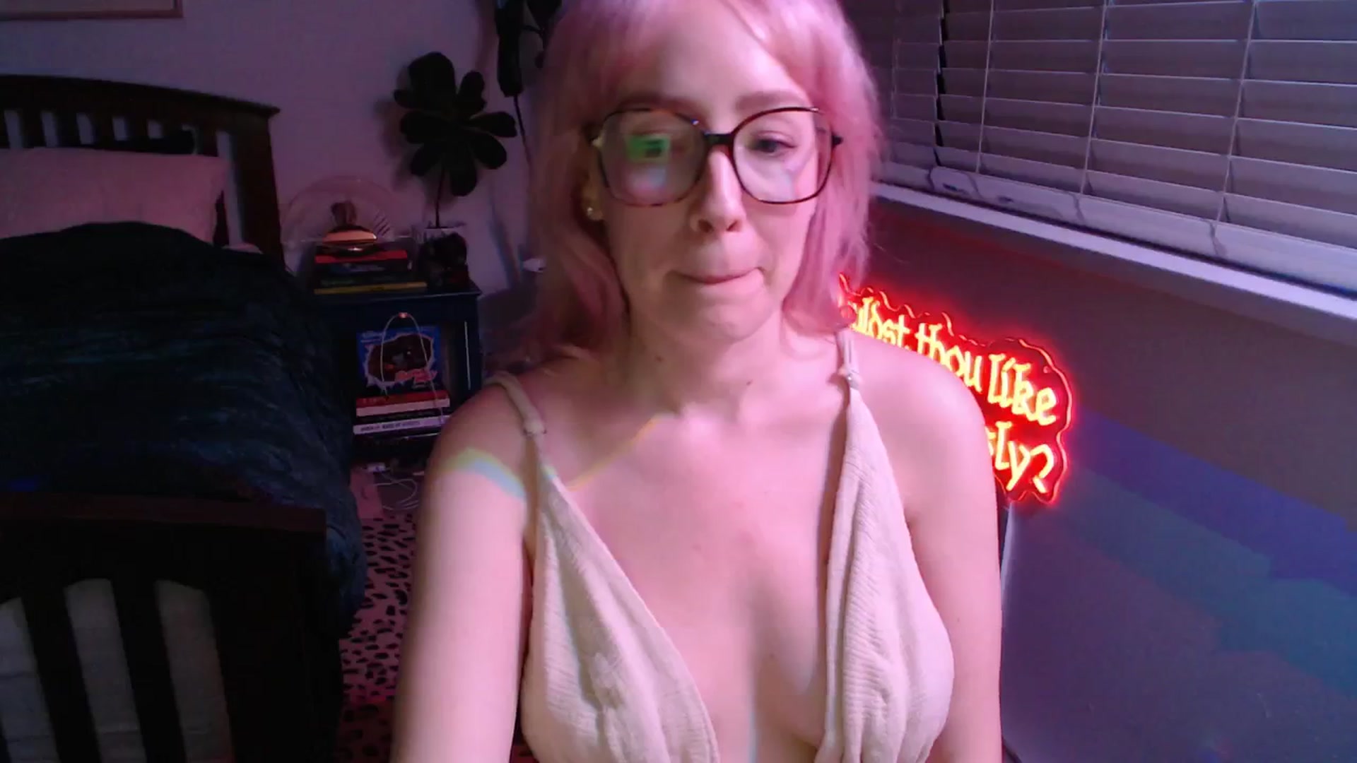 Gallery image thumbnail from TrojiesHoney's myfreecams stream on, 03/30/2026, 05:28 image 18 of 20