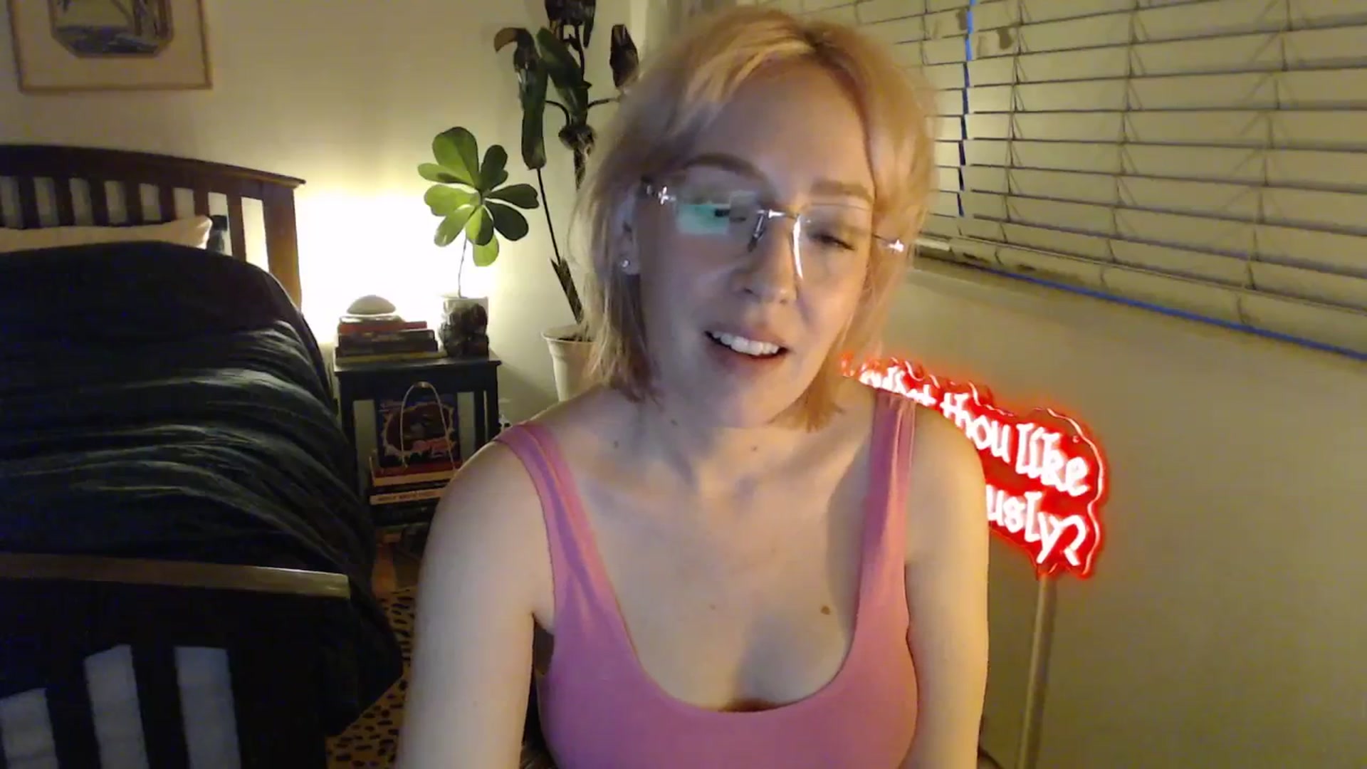 Gallery image thumbnail from TrojiesHoney's myfreecams stream on, 04/02/2026, 03:34 image 2 of 20