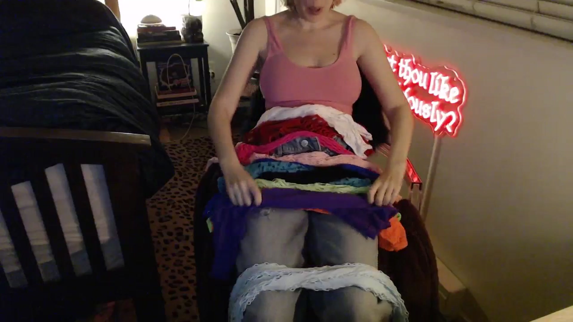 Gallery image thumbnail from TrojiesHoney's myfreecams stream on, 04/02/2026, 03:34 image 15 of 20