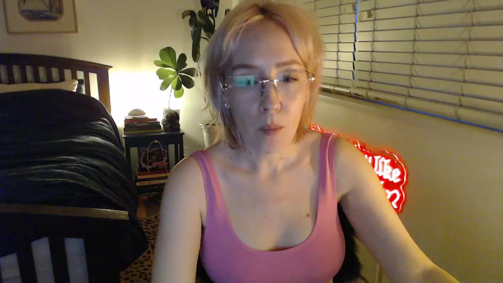 Gallery image thumbnail from TrojiesHoney's myfreecams stream on, 04/02/2026, 03:34 image 1 of 20