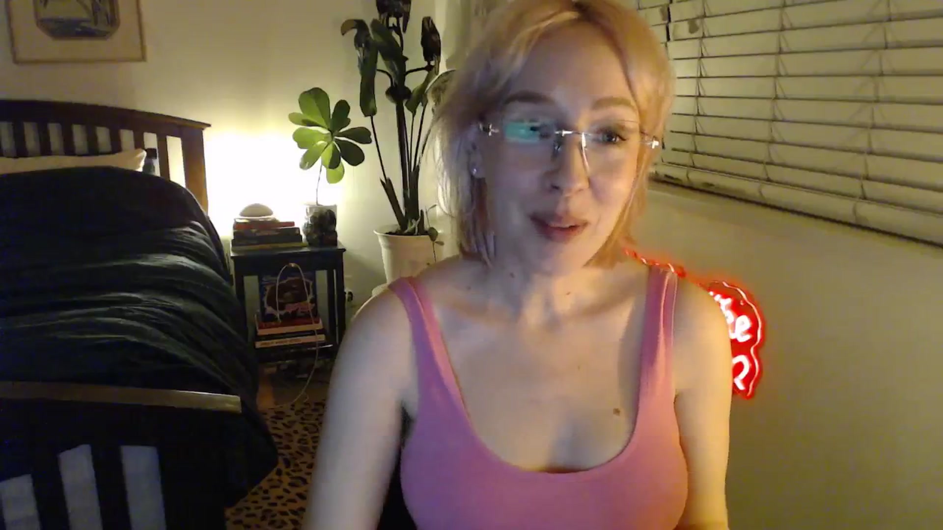 Gallery image thumbnail from TrojiesHoney's myfreecams stream on, 04/02/2026, 03:34 image 12 of 20