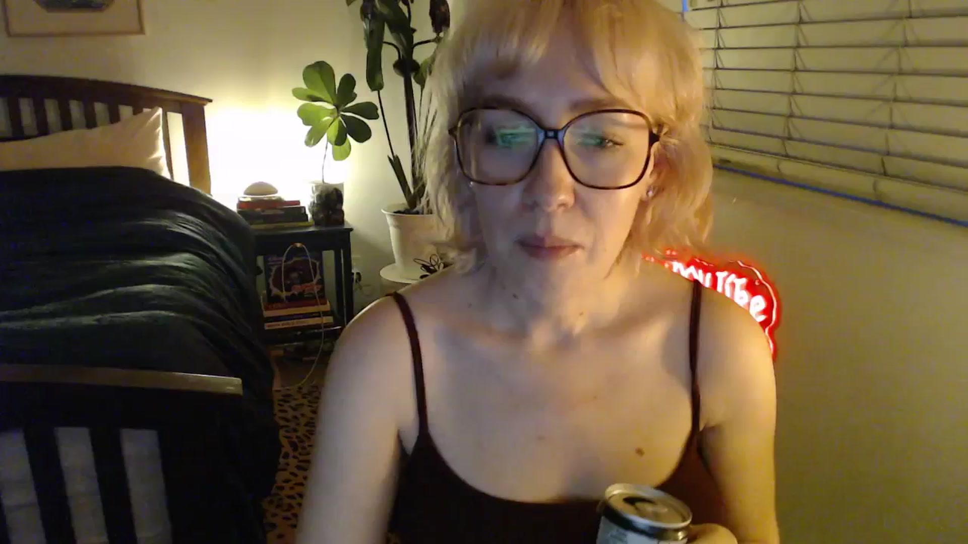Gallery image thumbnail from TrojiesHoney's myfreecams stream on, 04/03/2026, 04:06 image 7 of 20