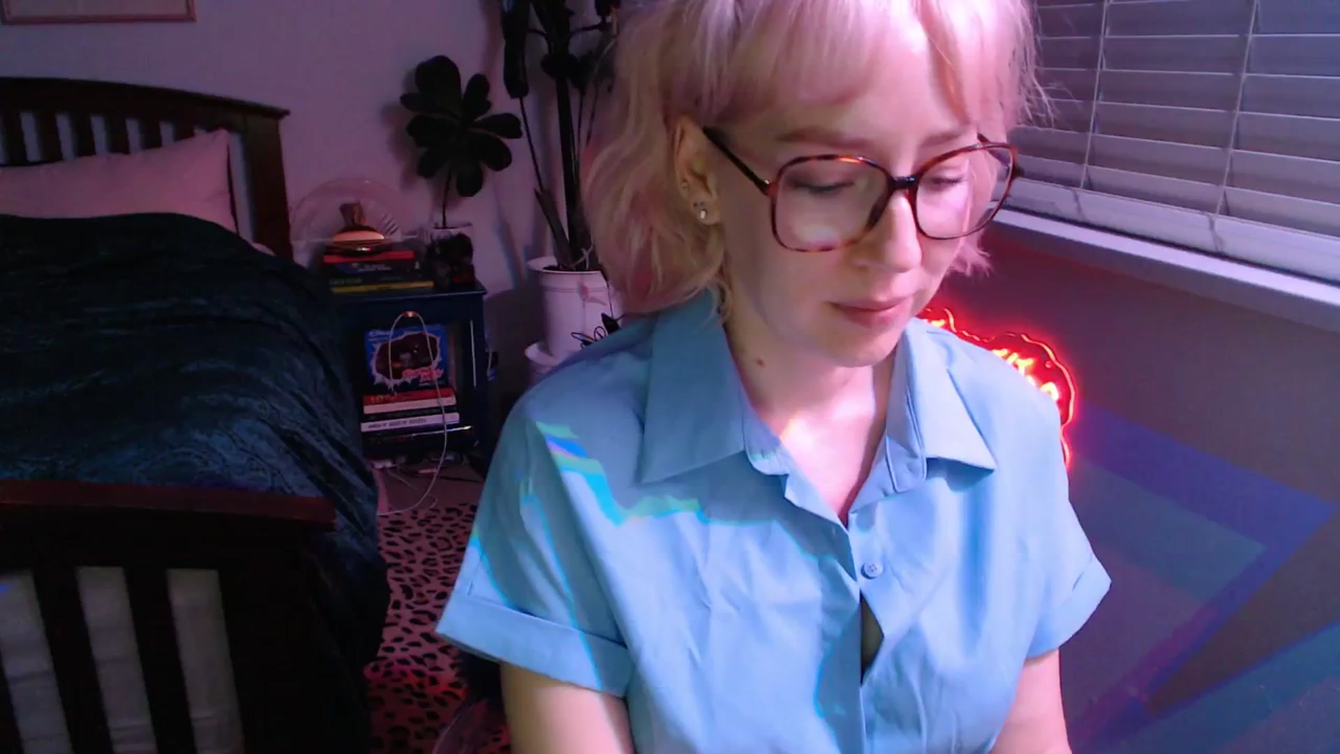Gallery image thumbnail from TrojiesHoney's myfreecams stream on, 04/03/2026, 04:06 image 16 of 20