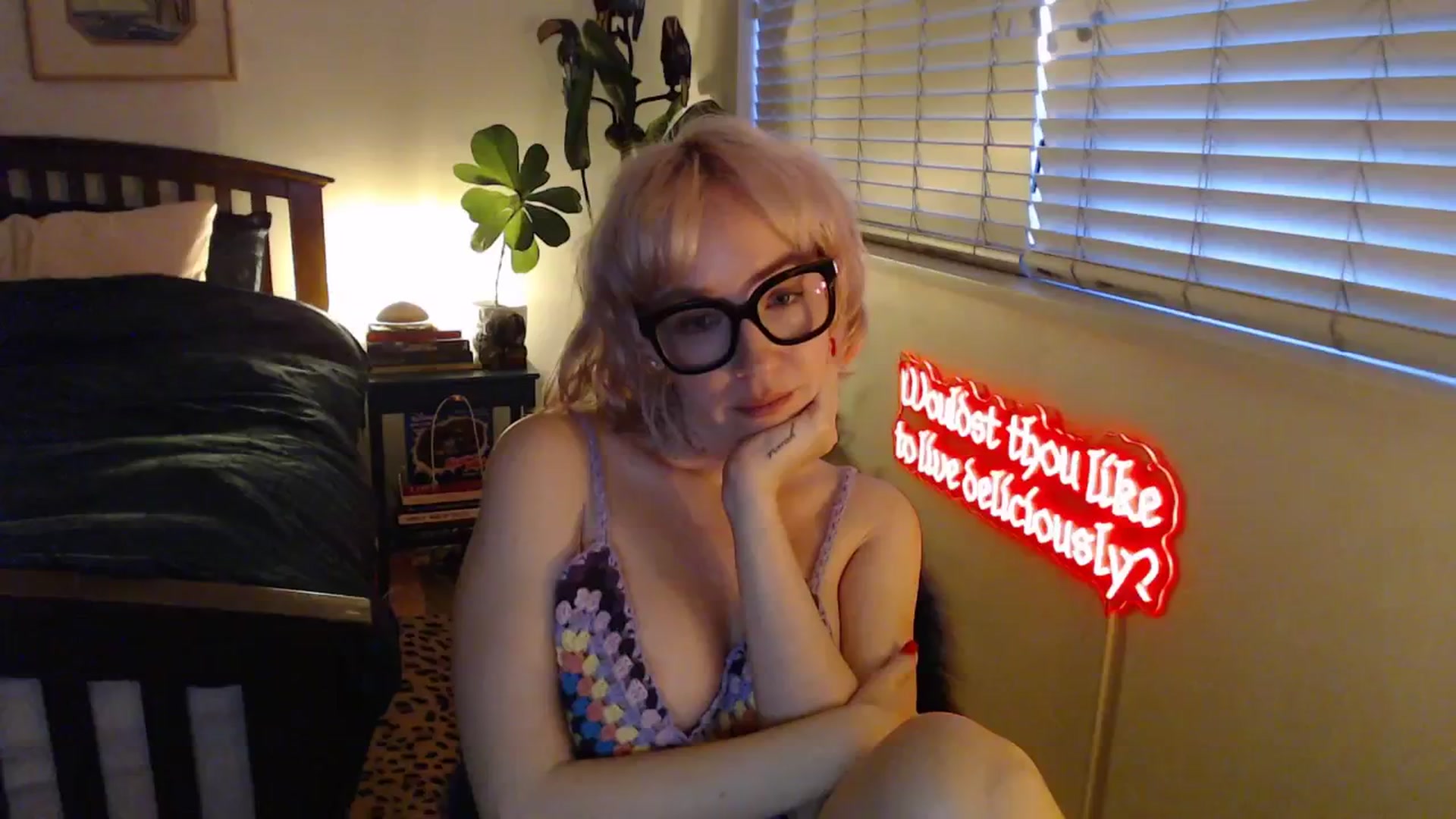 Gallery image thumbnail from TrojiesHoney's myfreecams stream on, 04/06/2026, 04:24 image 5 of 20