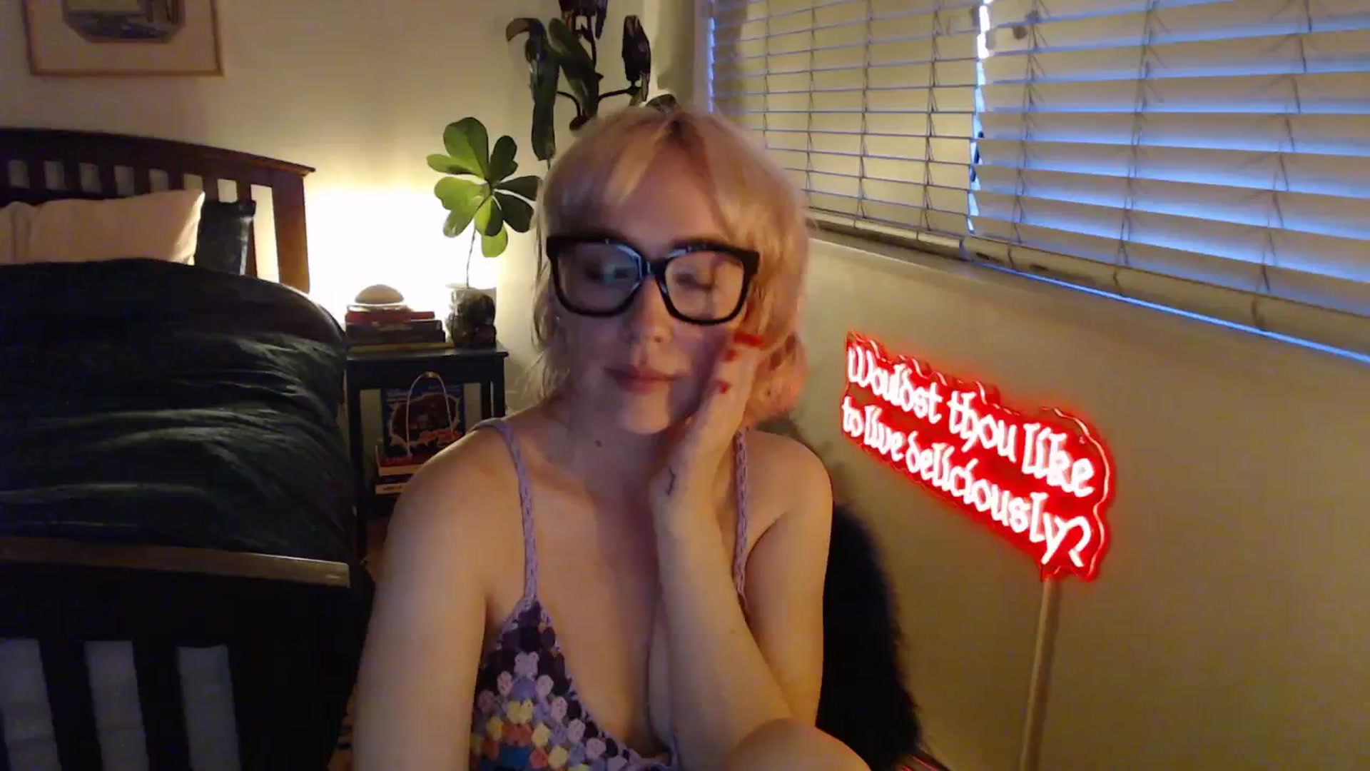 Gallery image thumbnail from TrojiesHoney's myfreecams stream on, 04/06/2026, 04:24 image 6 of 20