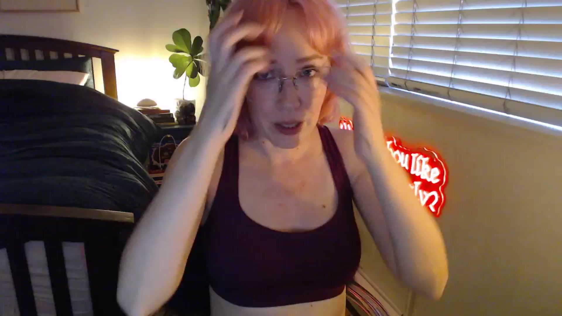 Gallery image thumbnail from TrojiesHoney's myfreecams stream on, 04/07/2026, 02:51 image 4 of 20