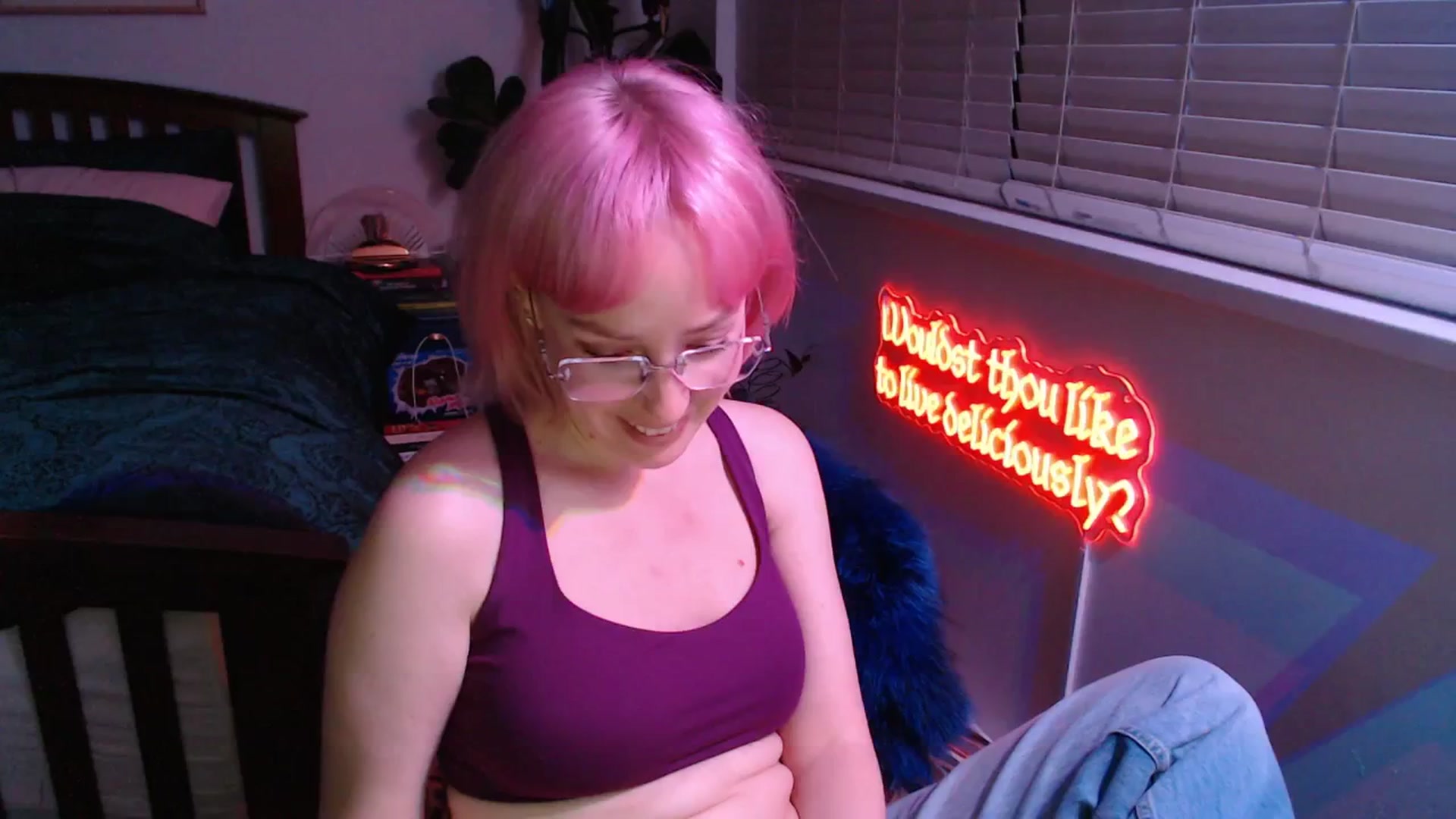 Gallery image thumbnail from TrojiesHoney's myfreecams stream on, 04/07/2026, 04:26 image 15 of 20