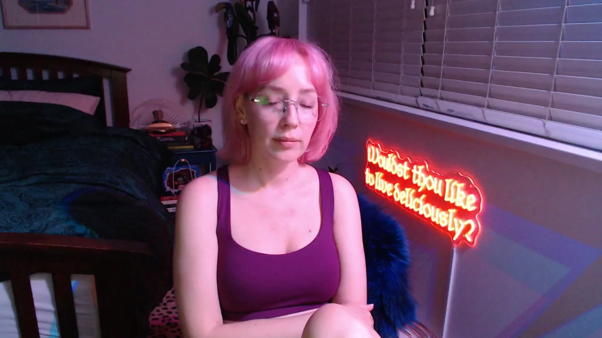Gallery image thumbnail from TrojiesHoney's myfreecams stream on, 04/07/2026, 05:06 image 8 of 20