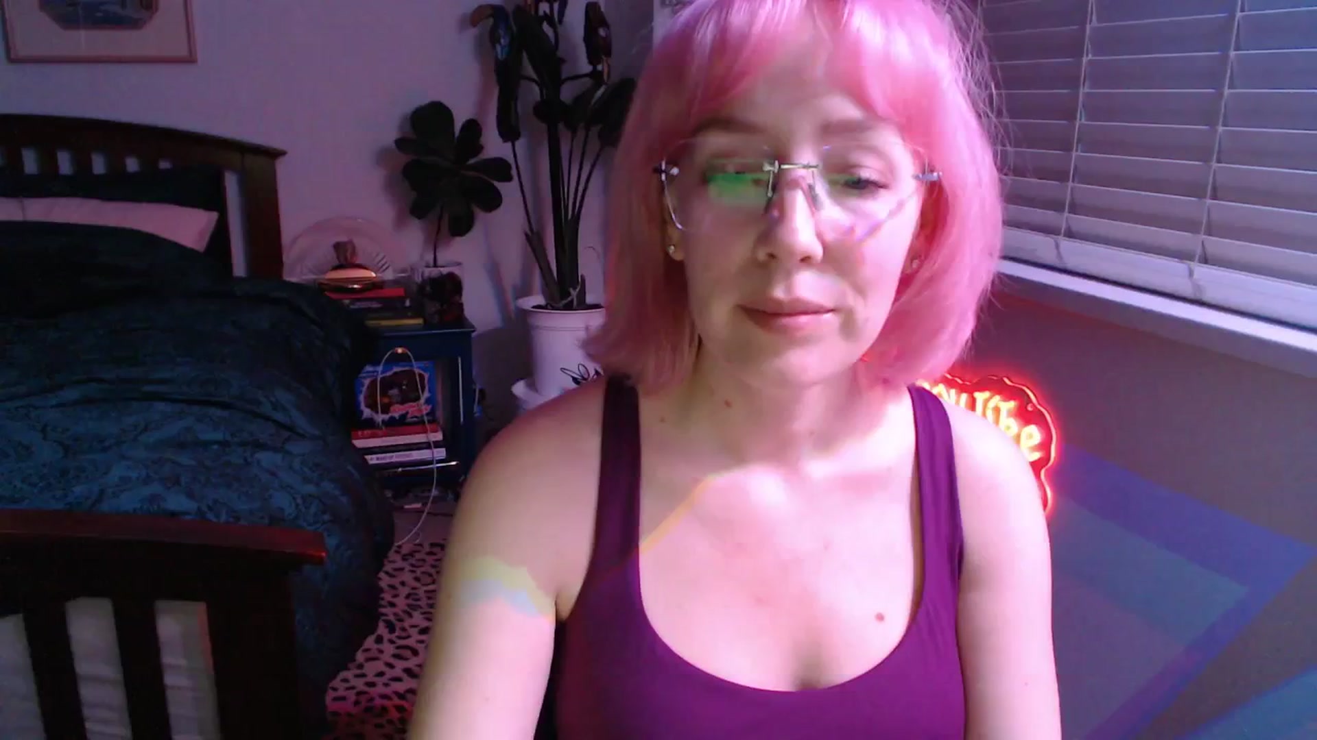 Gallery image thumbnail from TrojiesHoney's myfreecams stream on, 04/07/2026, 05:06 image 12 of 20