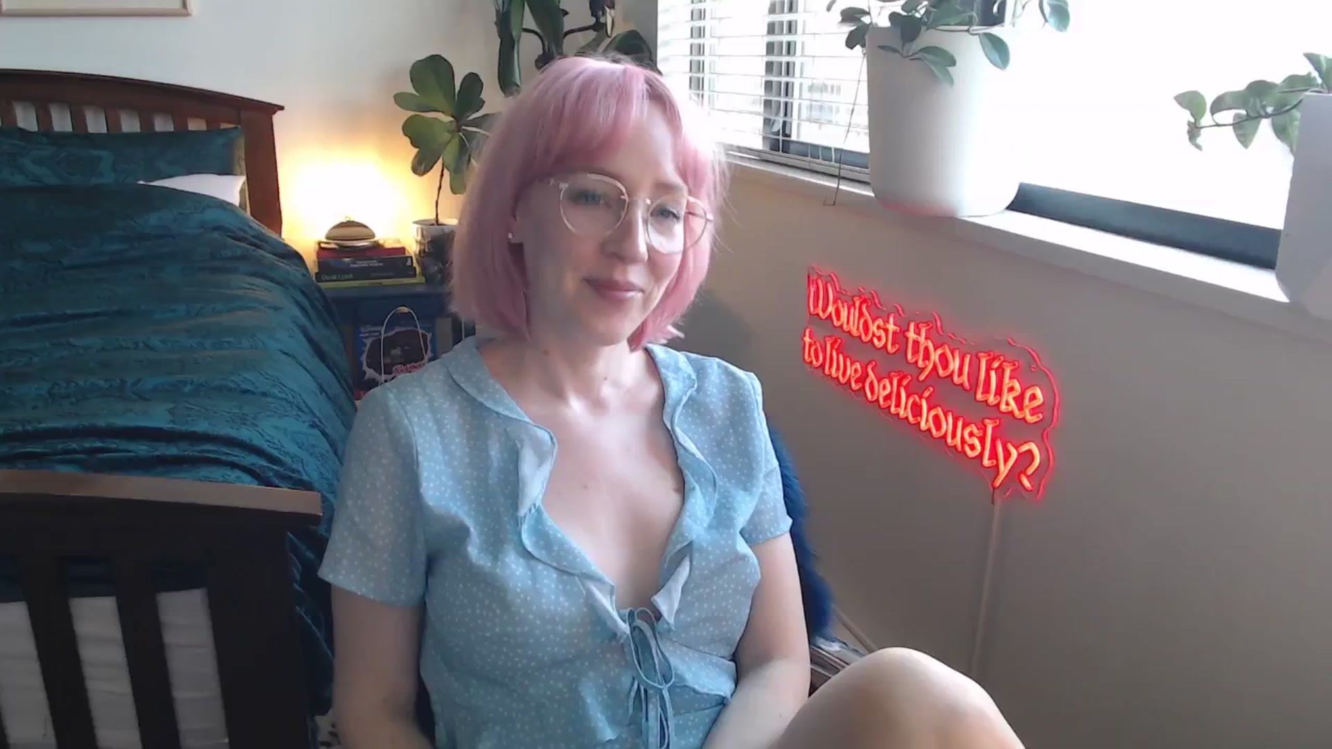 Gallery image thumbnail from TrojiesHoney's myfreecams stream on, 04/08/2026, 02:20 image 3 of 20